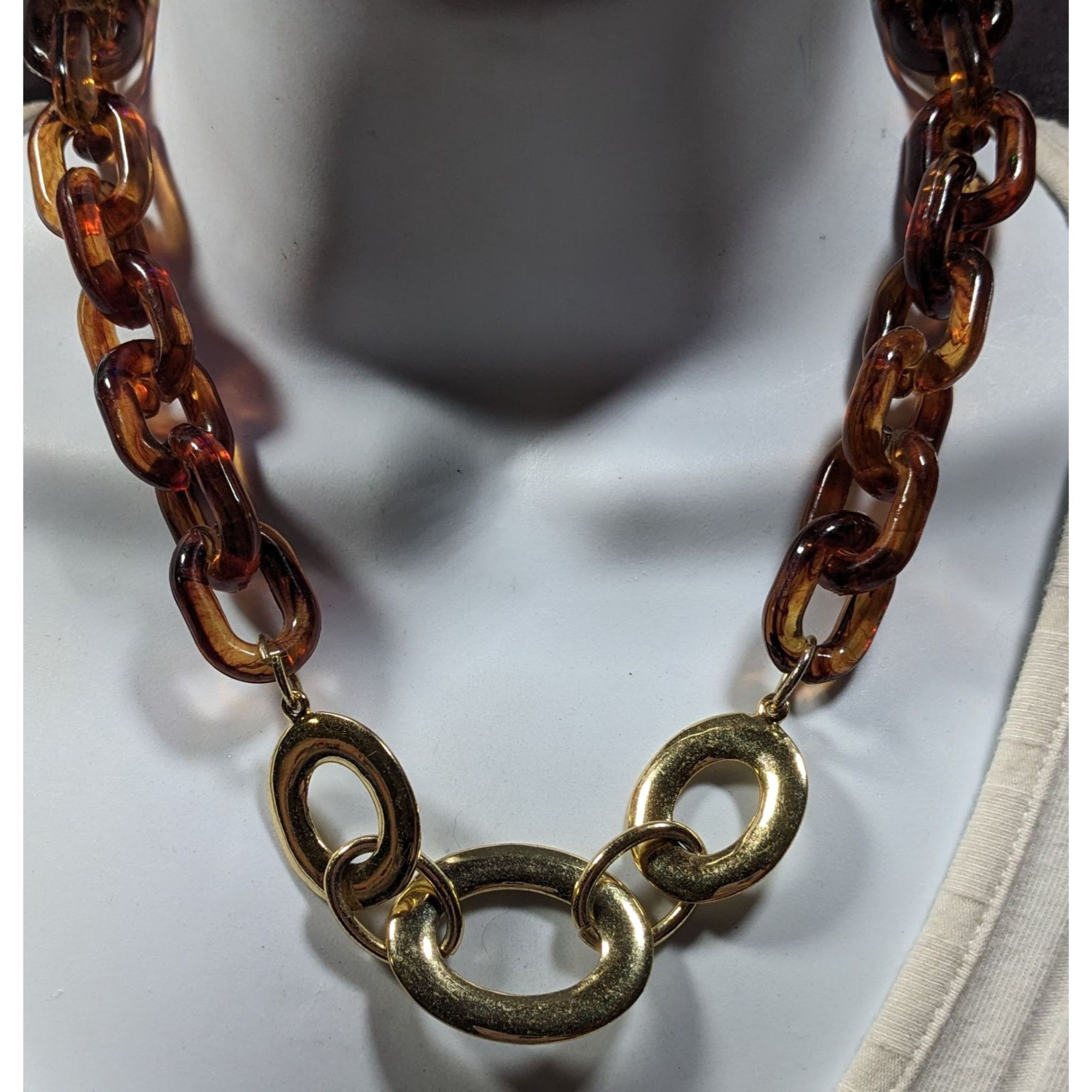 Other 90s Style Tortoise And Gold Tone Chunky Link Necklace Size ONE SIZE - 4 Thumbnail
