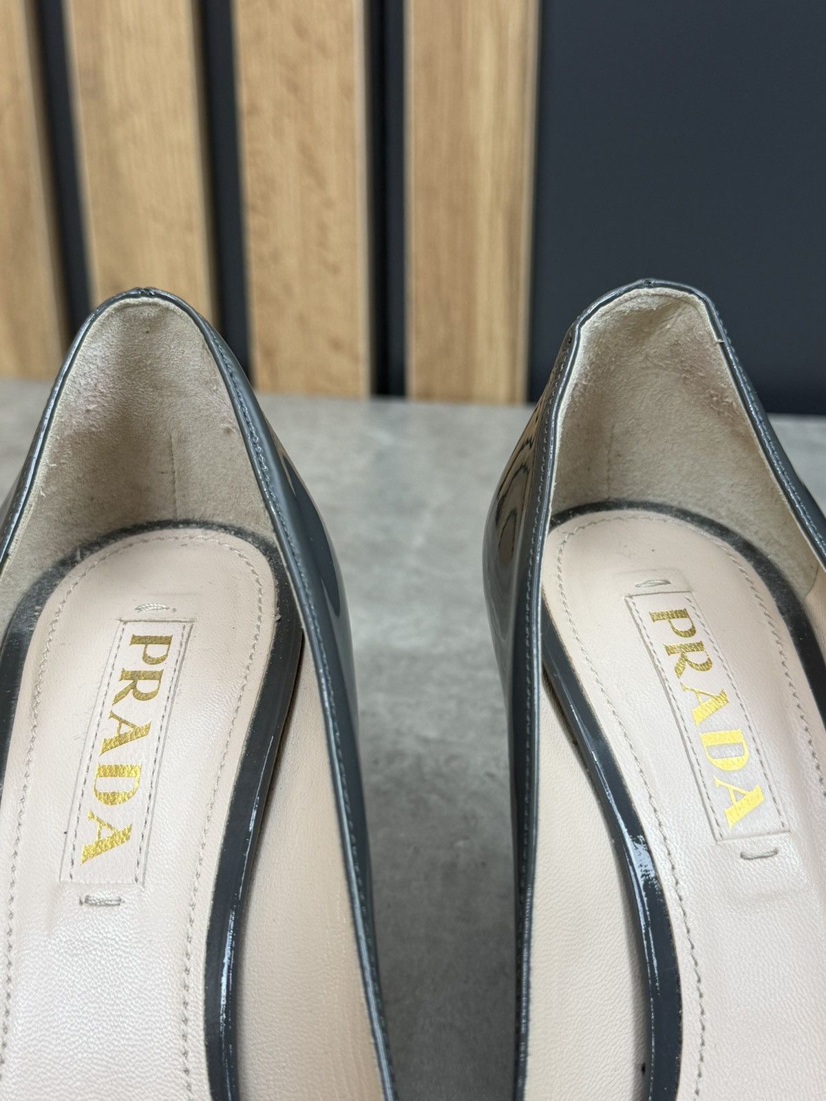 Prada Prada Gray Patent Leather Pumps Heels Size 37 1/2 Size US 7.5 / IT 37.5 - 6 Thumbnail