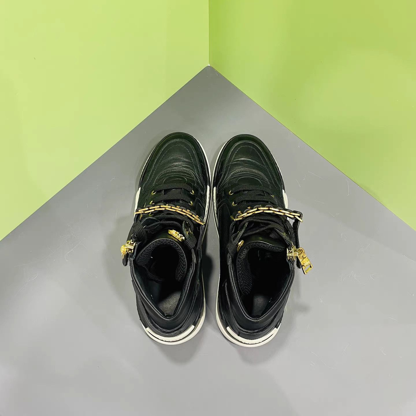 Versace Versace Crocodile High-Top Black Gold K15 Size US 9 / EU 42 - 7 Thumbnail