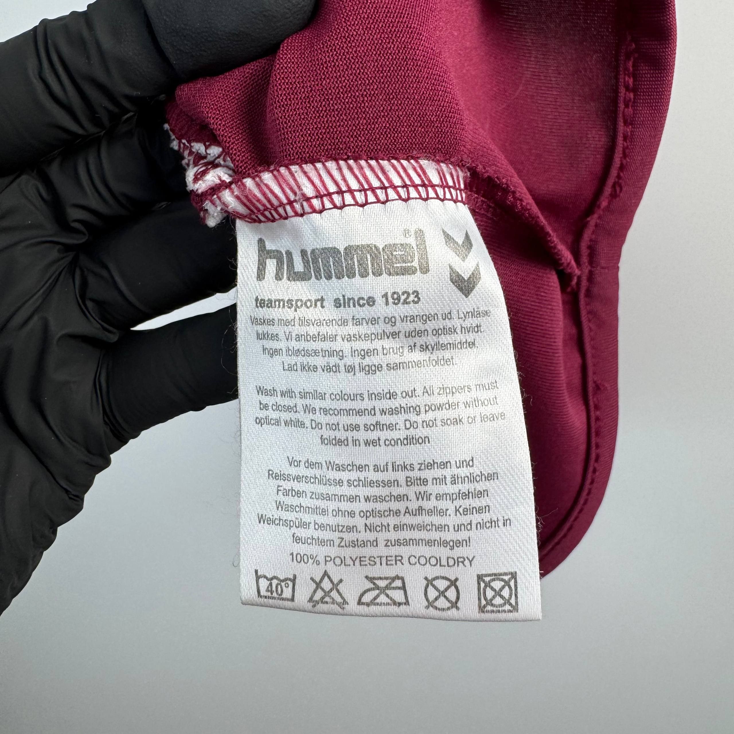 Hummel HEART OF MIDLOTHIAN 2006/07 HOME FOOTBALL SHIRT SOCCER M Size US M / EU 48-50 / 2 - 8 Thumbnail