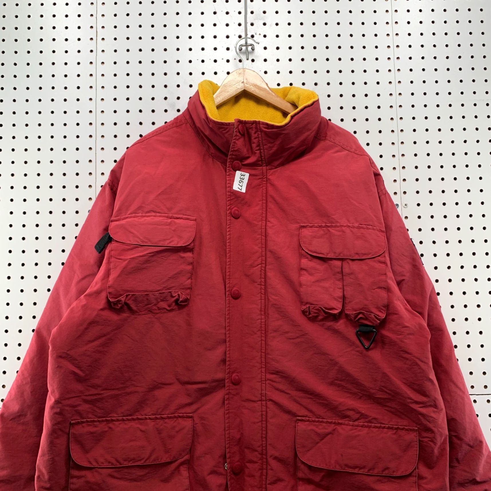 Tommy Hilfiger VINTAGE Tommy Hilfiger Down Puffer Jacket Men XL Red 90s Style Mens Jacket XL Red Tommy Hilfiger Puffer Jacket Mens 90s Size US XL / EU 56 / 4 - 2 Thumbnail