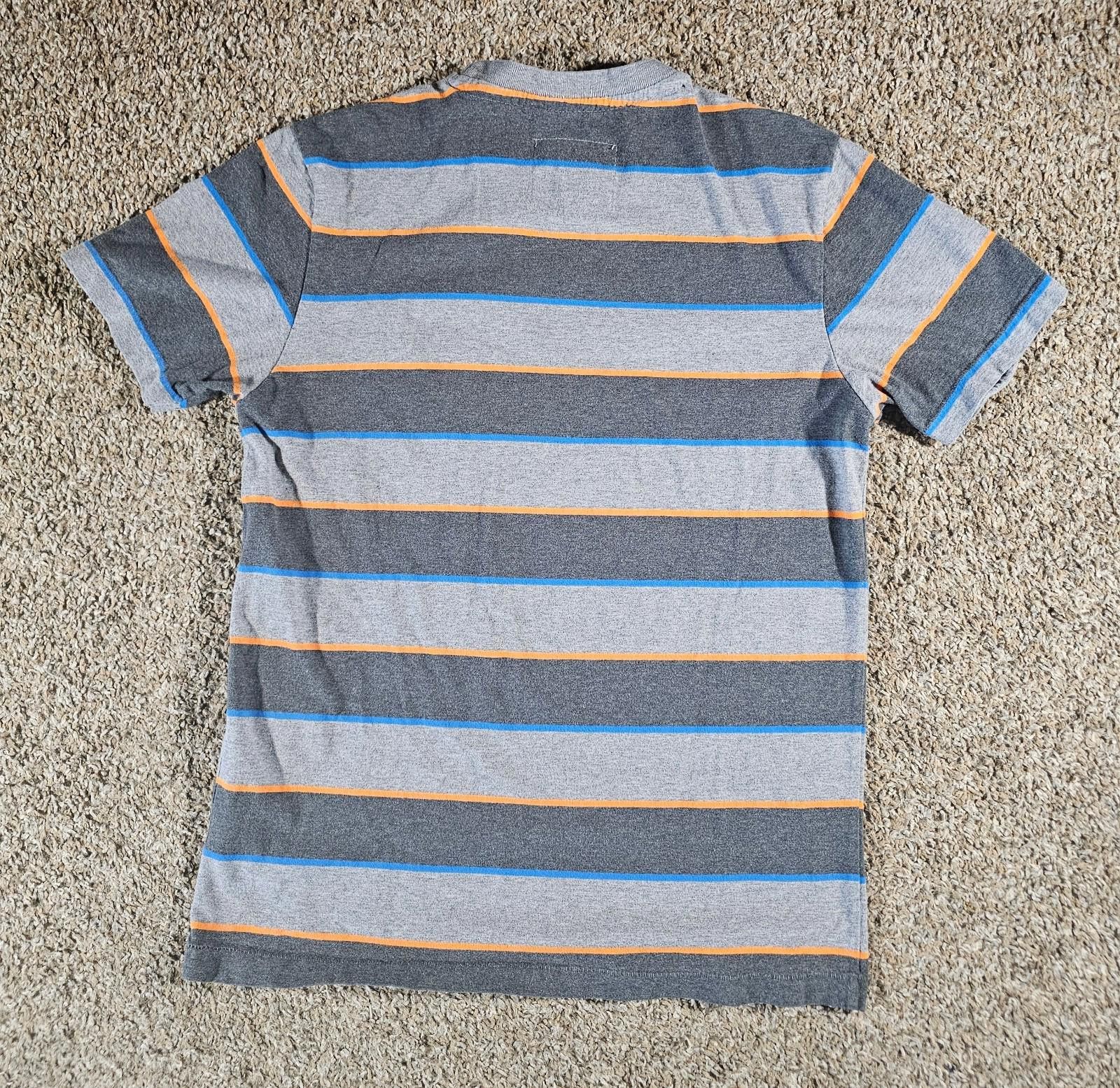 Aeropostale Aeropostale Small Striped Pocket Tshirt Size S / US 4 / IT 40 - 7 Thumbnail