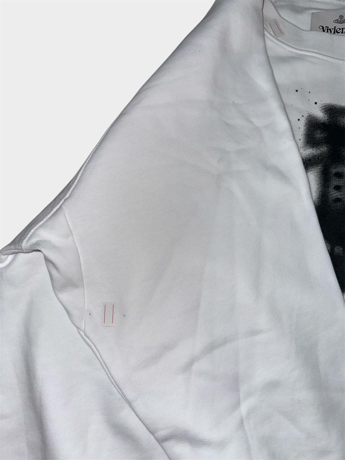 Vivienne Westwood Vivienne Westwood Sweatshirt White Spray Orb Logo L Size US L / EU 52-54 / 3 - 4 Thumbnail