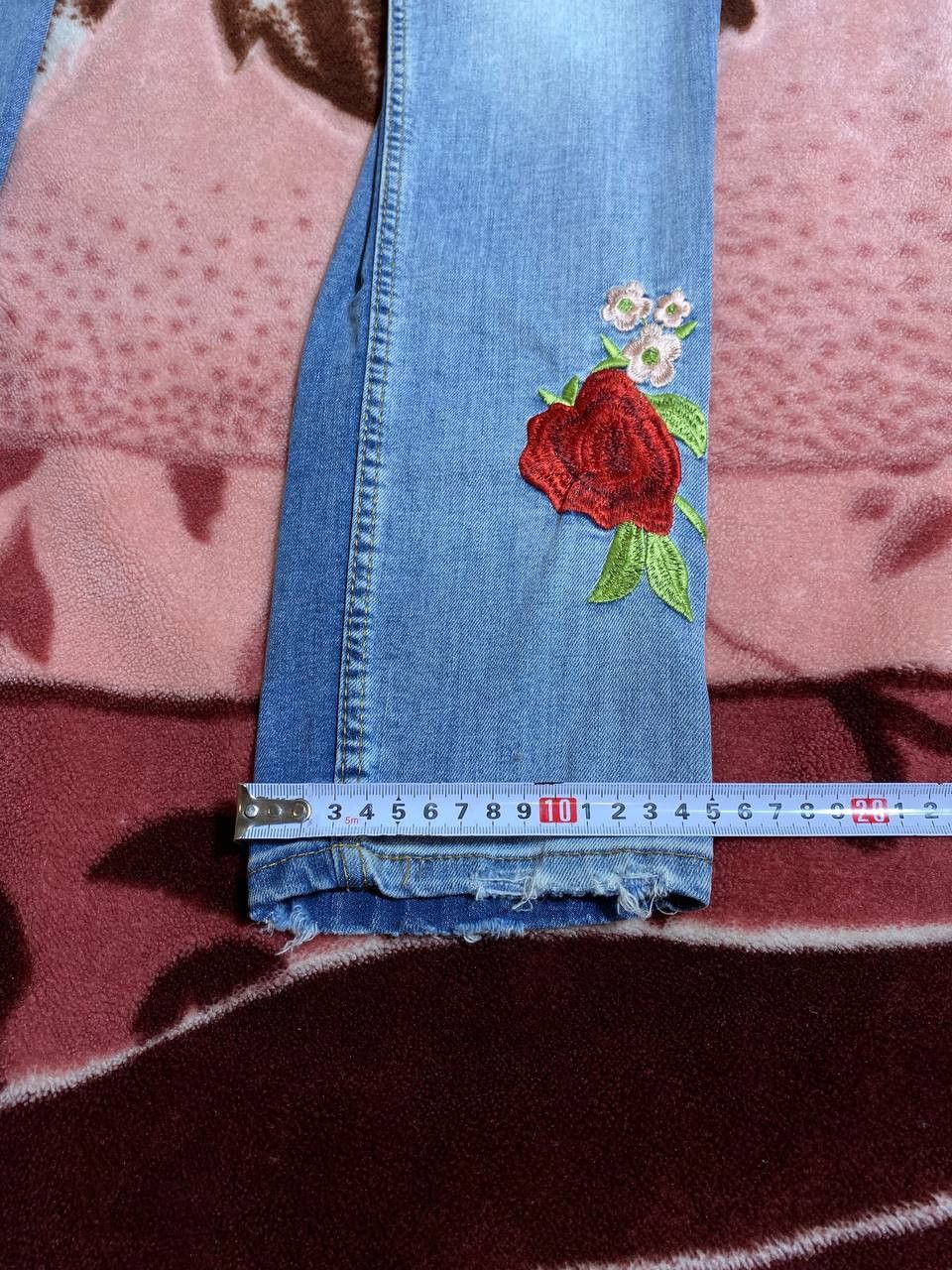 Japanese Brand Dirty Painted Distressed Flower print Faded Baggy Jeans Y2K Size US 30 / EU 46 - 13 Thumbnail