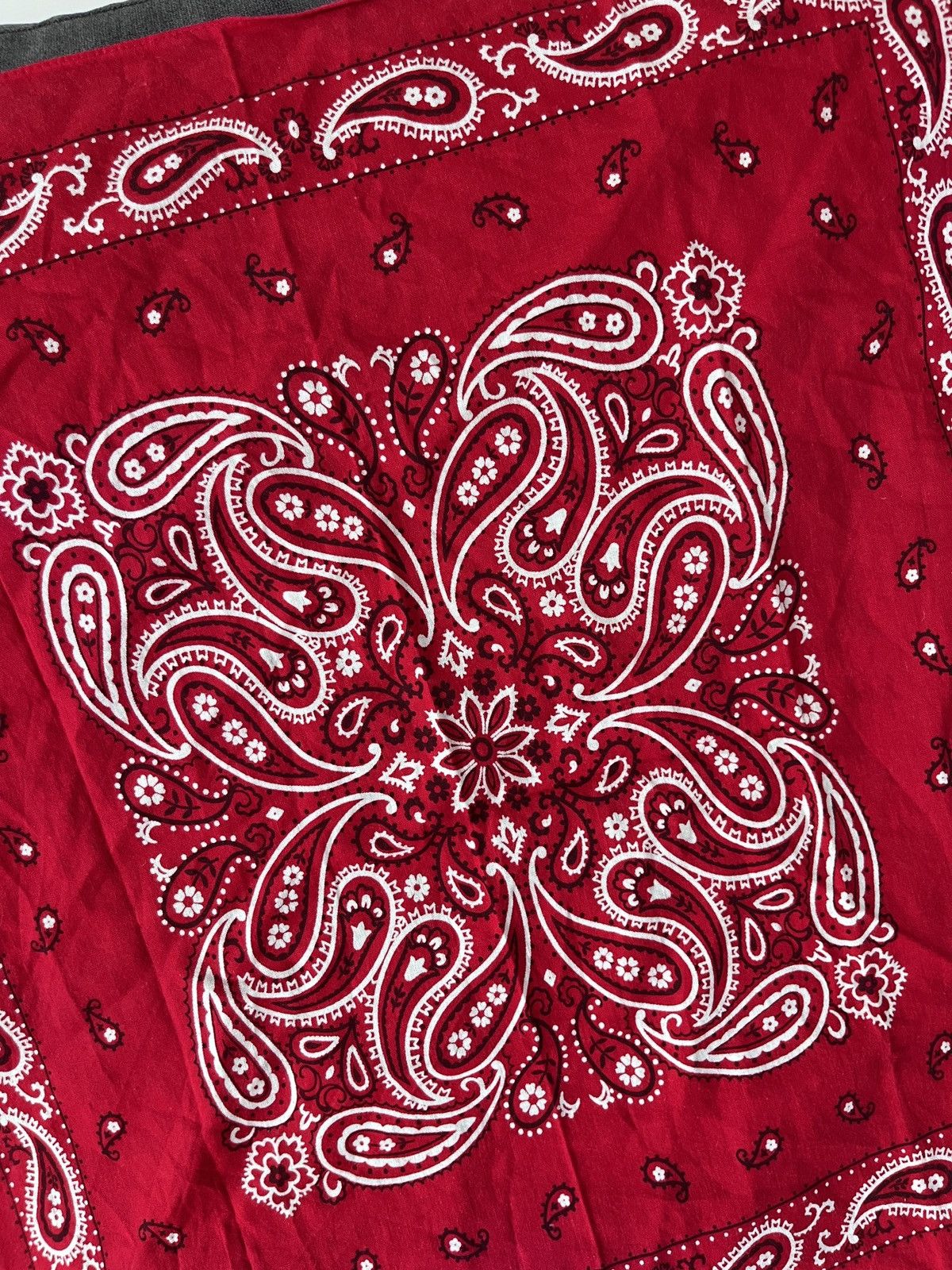 Vintage Vintage Red Bandana Made in USA Size ONE SIZE - 3 Thumbnail