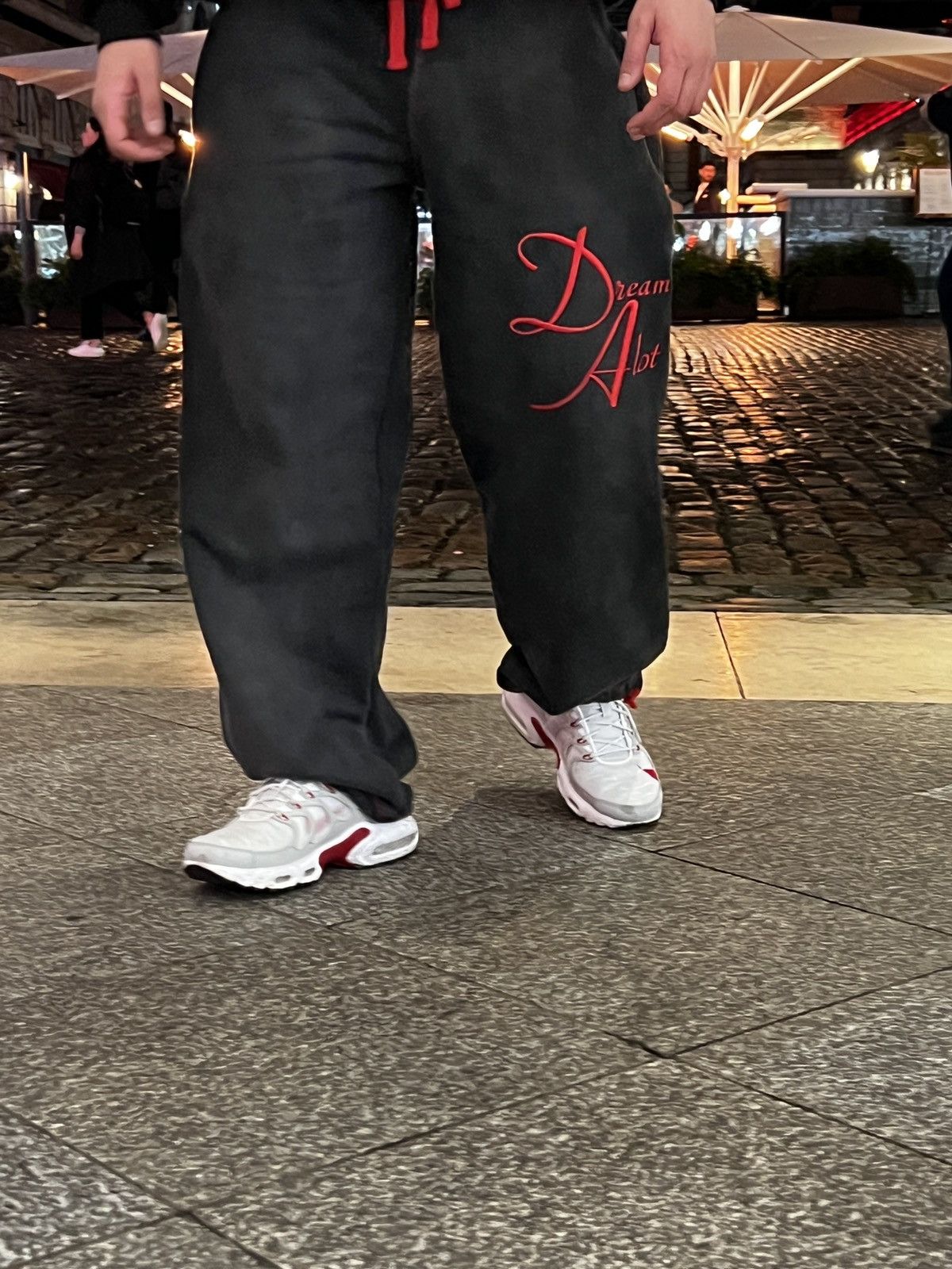 Other Dreamalot - Oversized jogger (Large 32 - 34 / 108 Length cm) Size US 30 / EU 46 - 15 Thumbnail