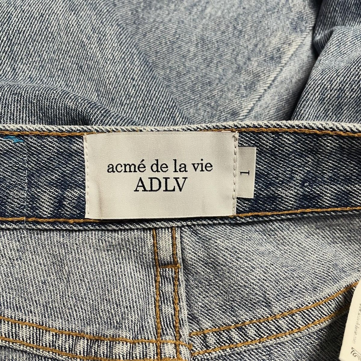 Acme Clothing × Designer Acmé de la vie ADLV Ripped Jeans for Women size 28 Size 28" / US 6 / IT 42 - 5 Thumbnail