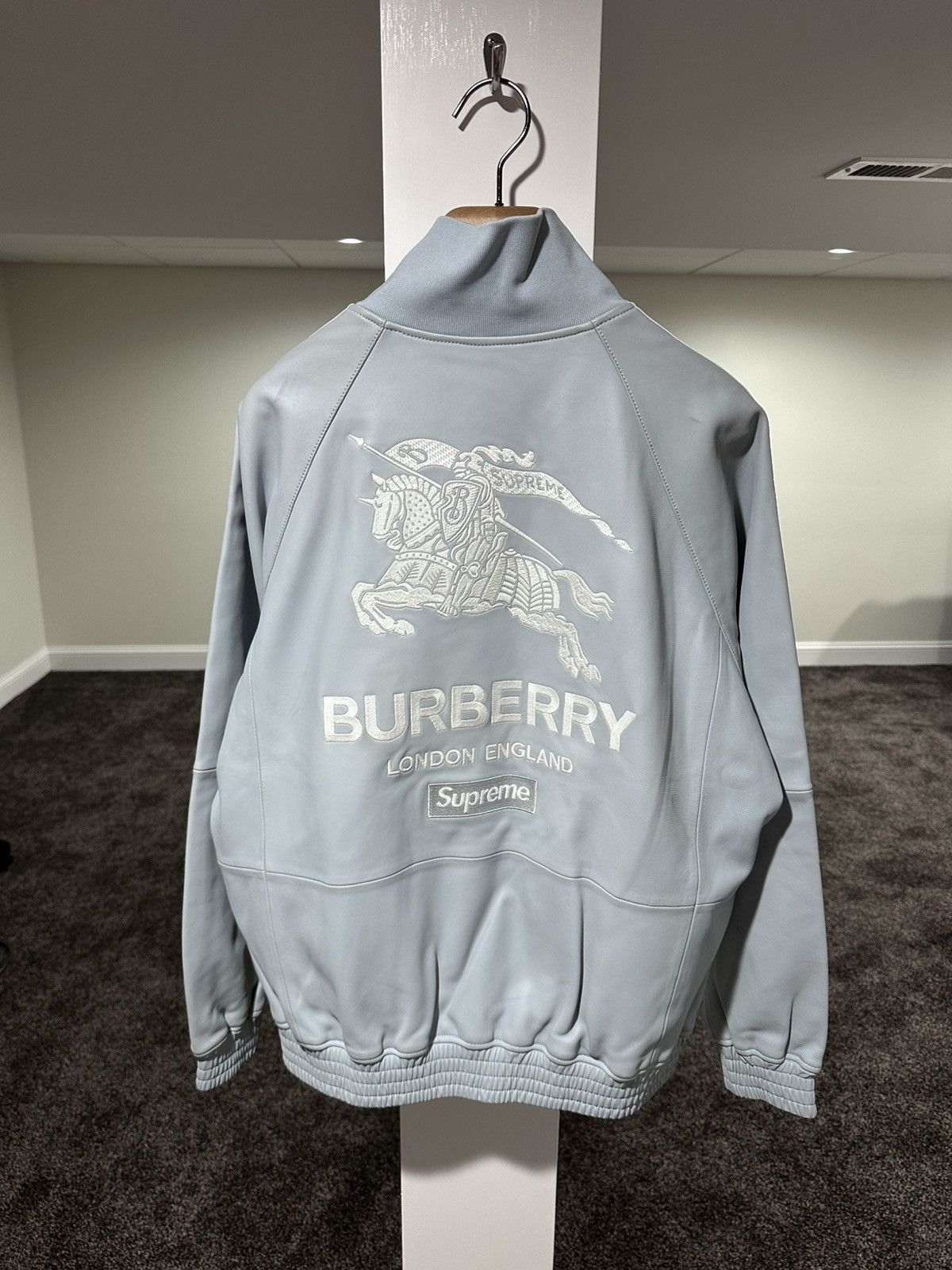Burberry × Supreme Supreme Burberry Pastel Blue Embroidered Leather Zip Jacket Size US L / EU 52-54 / 3 - 3 Thumbnail