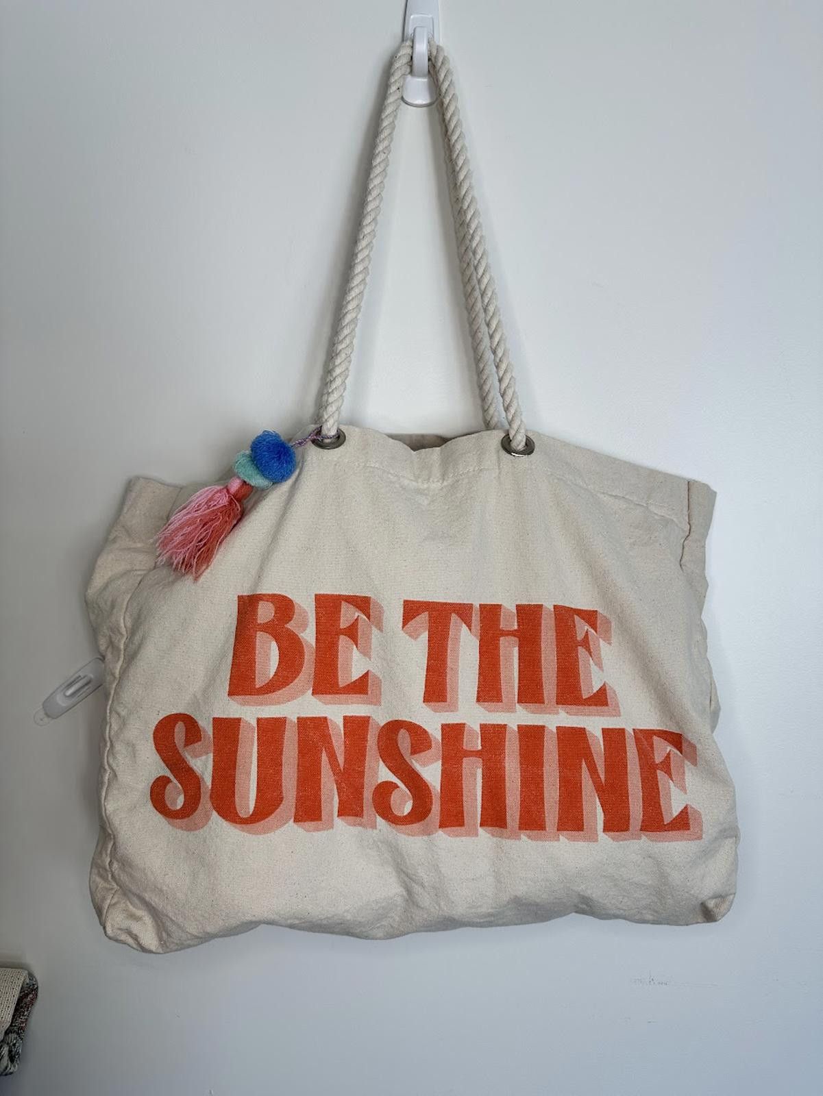 NBDN Nobrandedon Be The Sunshine Large Tote Size ONE SIZE - 1 Thumbnail