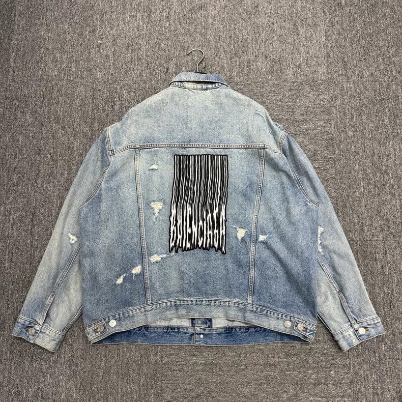 Balenciaga Balenciaga Destroyed Distressed Denim Jacket with Waterfal Size US XS / EU 42 / 0 - 2 Thumbnail
