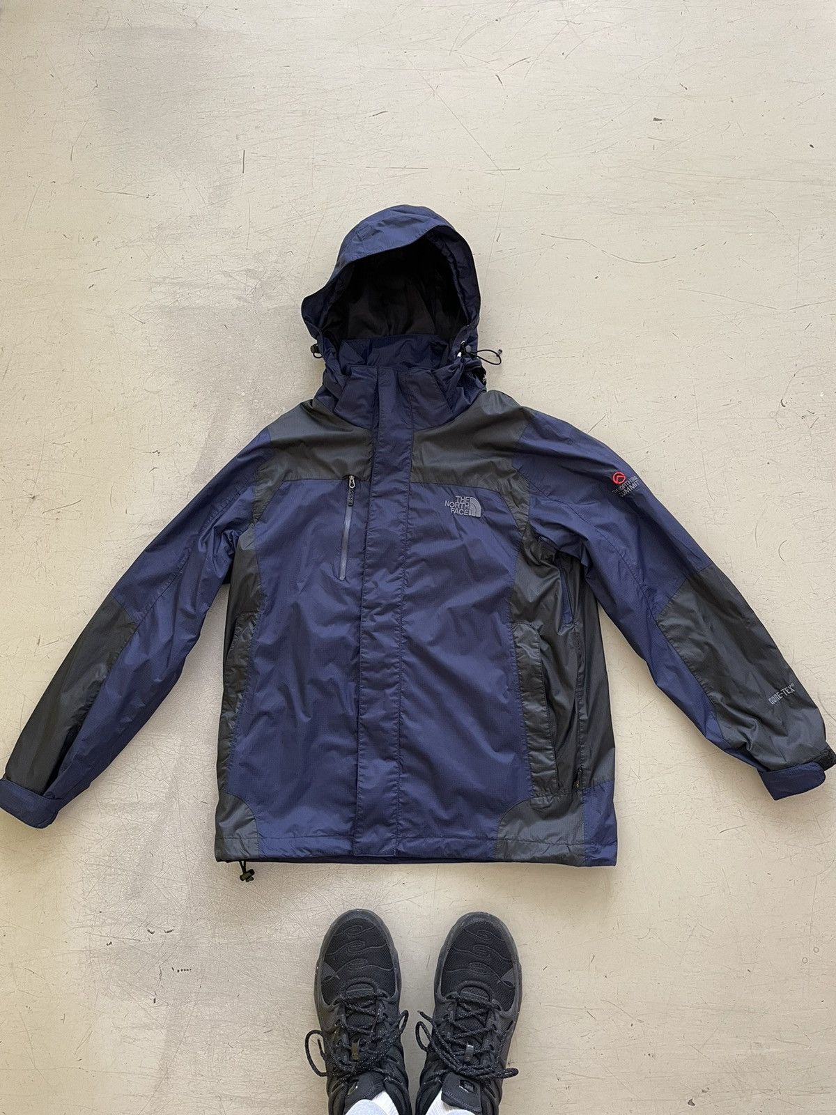 image of Outdoor Life x The North Face Thenorthface Summit Series Gore-Tex Windbreaker 2 In 1 Vntg in Navy (