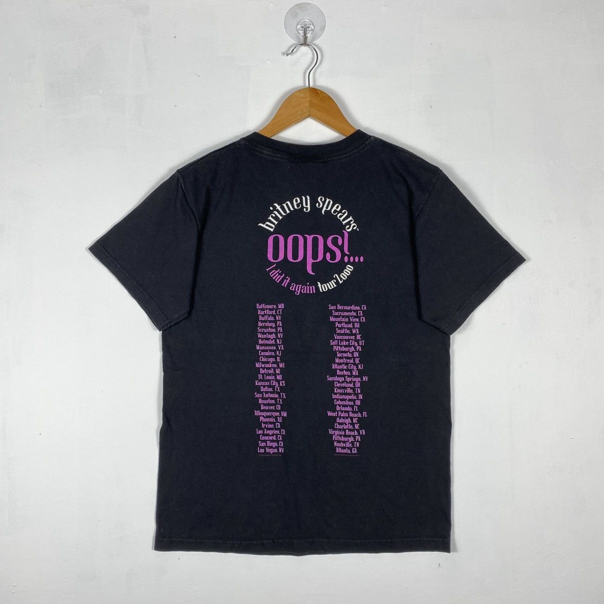 Rap Tees × Vintage Vintage BRITNEY SPEARS Oops! I Did It Again Tour 2000 Tee Size US S / EU 44-46 / 1 - 7 Thumbnail