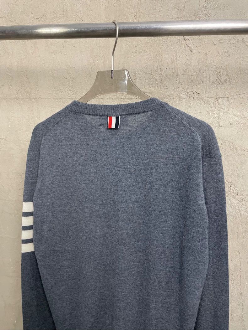 Thom Browne Thom Browne Gray four-striped wool round-neck sweater 2505- Size US M / EU 48-50 / 2 - 4 Thumbnail