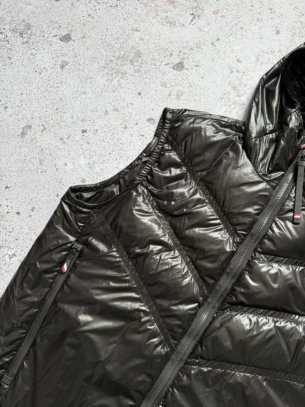 Moncler Moncler Grenoble SALANTIN GILET Down Vest Black Size US M / EU 48-50 / 2 - 3 Thumbnail