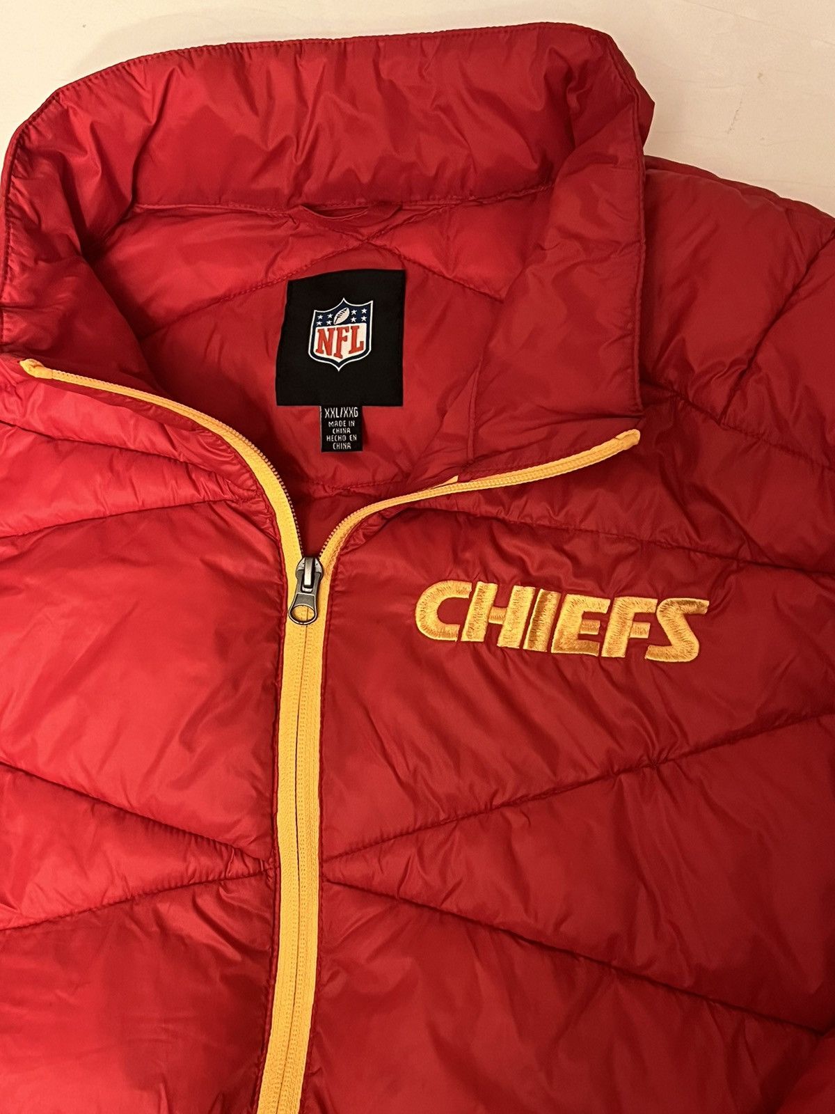 NFL Kansas City chiefs puffer jacket Size US XXL / EU 58 / 5 - 2 Thumbnail