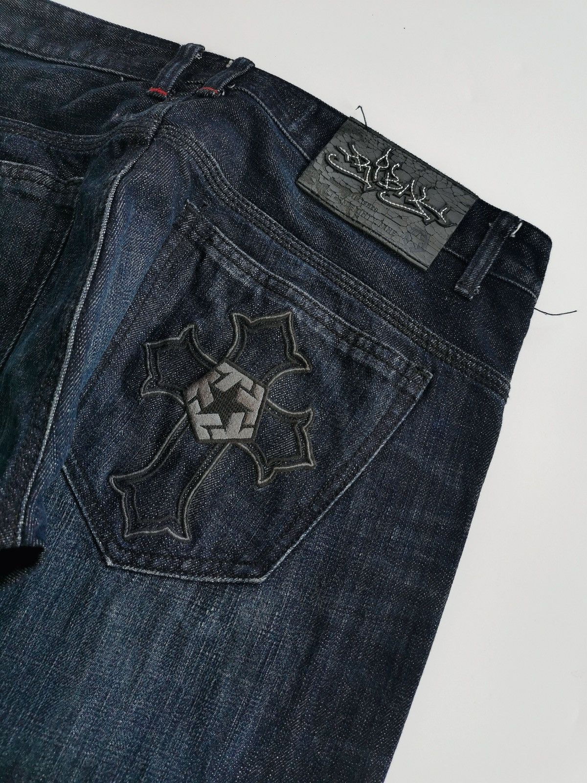 Tribal Streetwear Vintage Tribal Cross Embroidery Dark Blue Denim Jeans Size US 33 - 1 Thumbnail