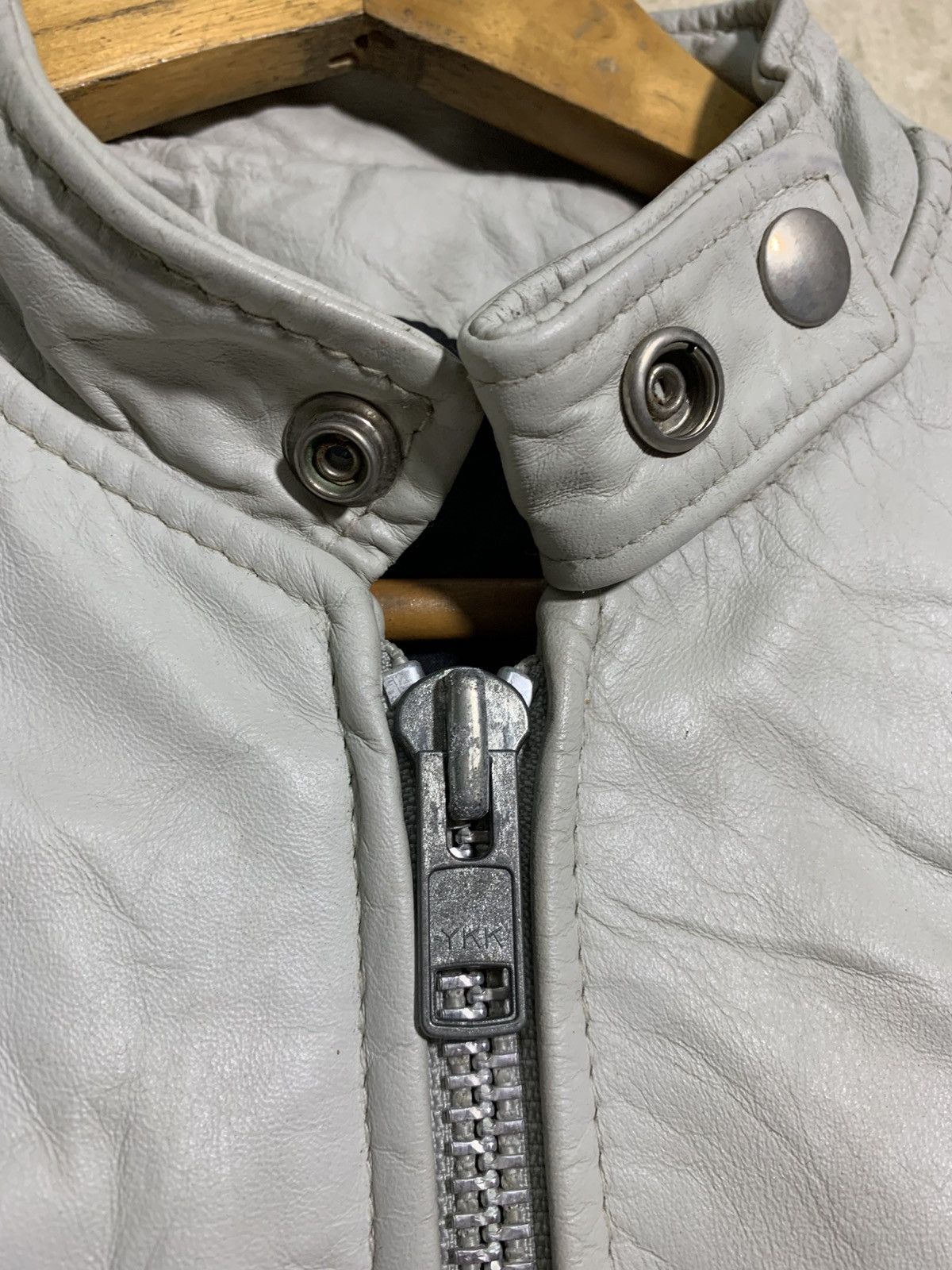 Genuine Leather 🔥GENUINE LEATHER BIKERS JACKETS WHITE Size US S / EU 44-46 / 1 - 7 Thumbnail