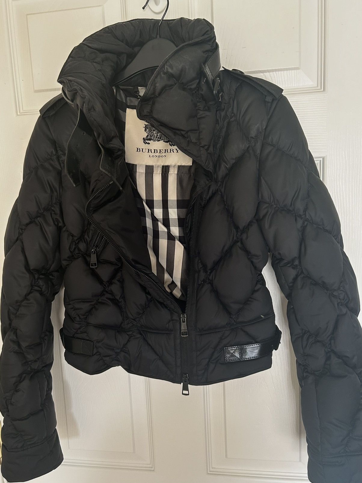 Burberry Buckled Quilted Burberry Jacket Size US XS / EU 42 / 0 - 1 Thumbnail