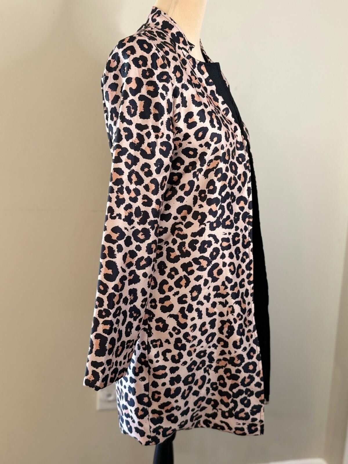 Other Leopard print chic open front lightweight jacket SZ SM Size S / US 4 / IT 40 - 2 Thumbnail
