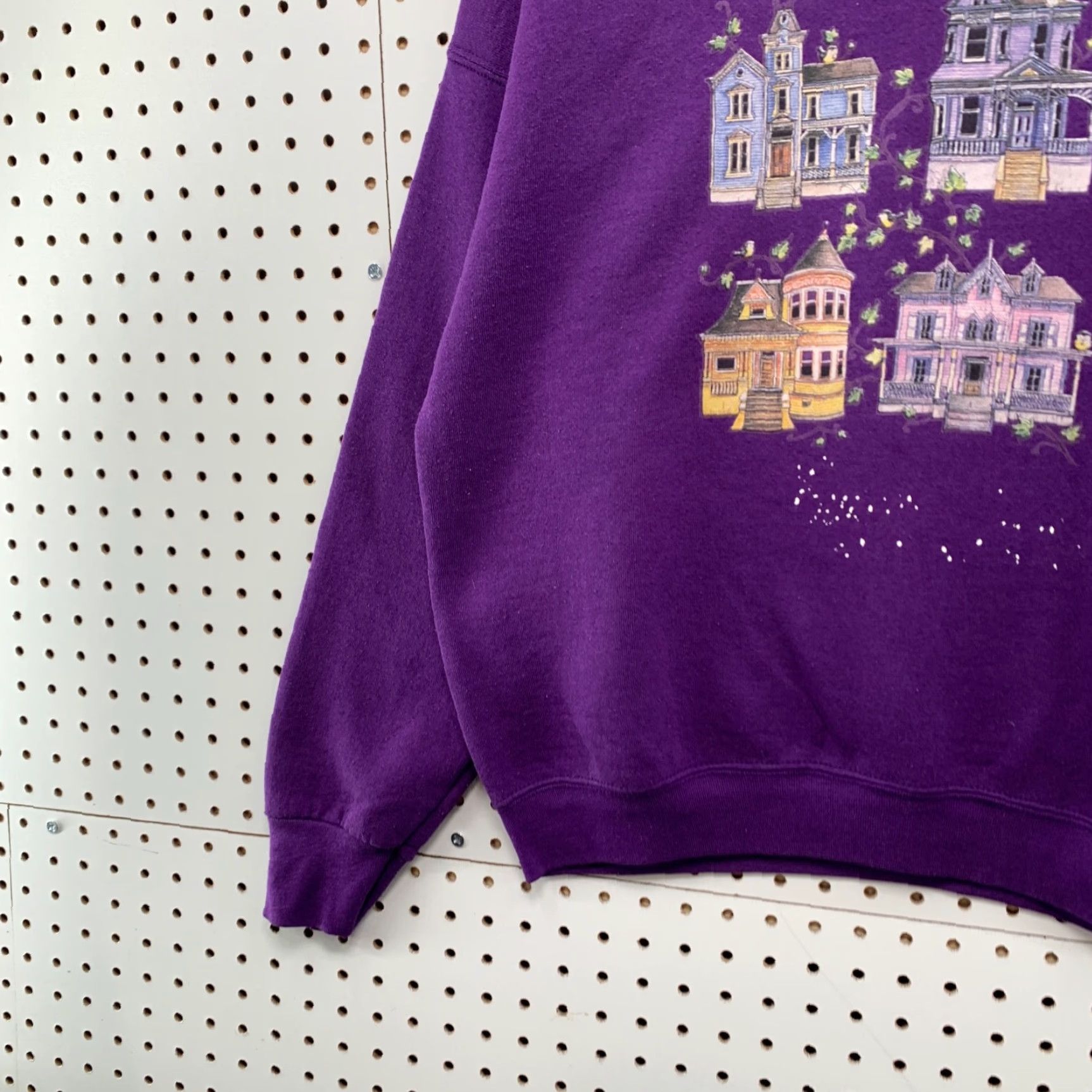 Fruit Of The Loom VINTAGE Fruit of the Loom Graphic Print Crewneck Sweatshirt Adult Large Purple 90s USA Mens Size US L / EU 52-54 / 3 - 5 Thumbnail