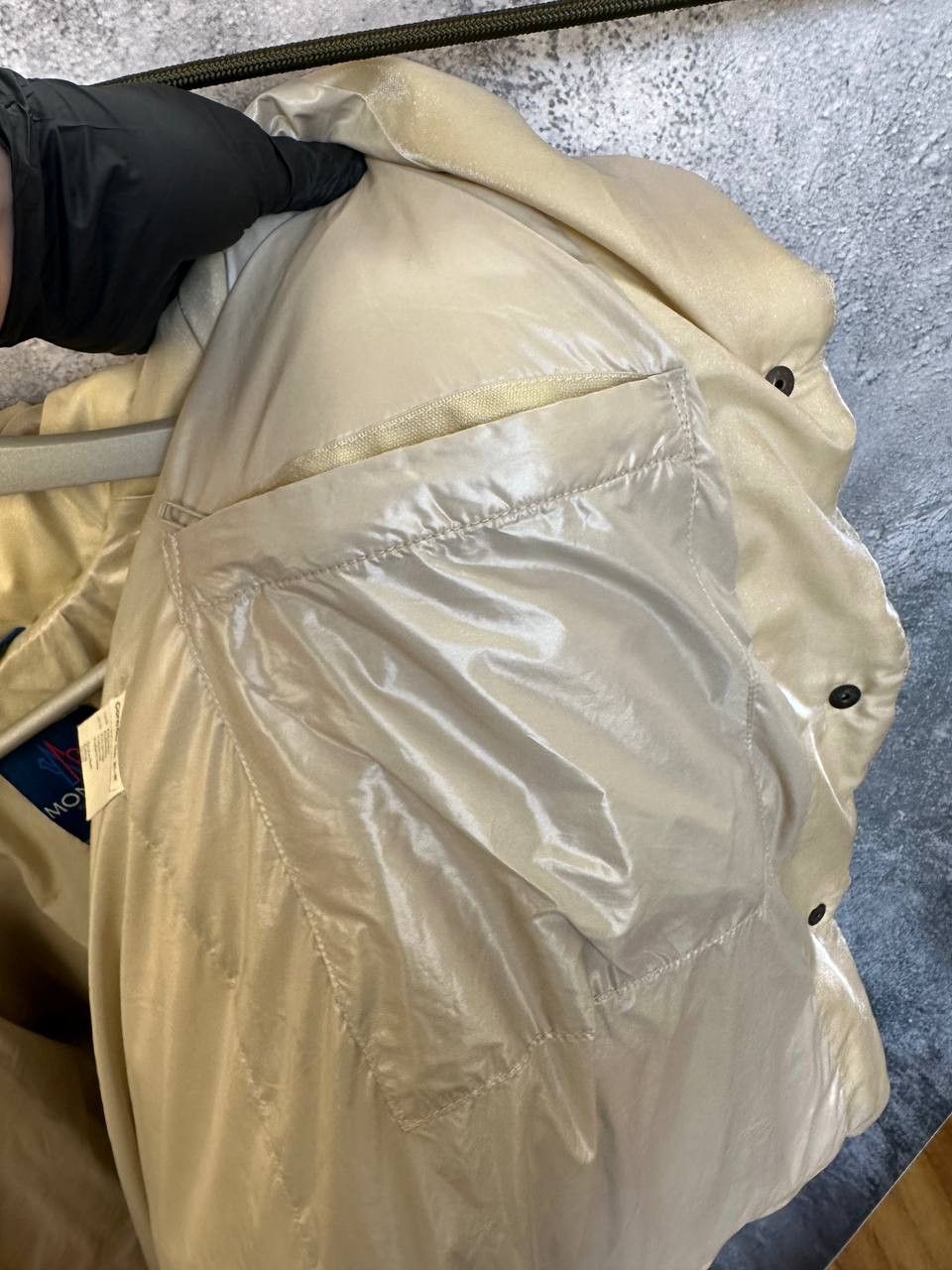 Moncler Moncler Grenoble Down Jacket Vintage 80s Nylon Puffer Size US L / EU 52-54 / 3 - 17 Thumbnail