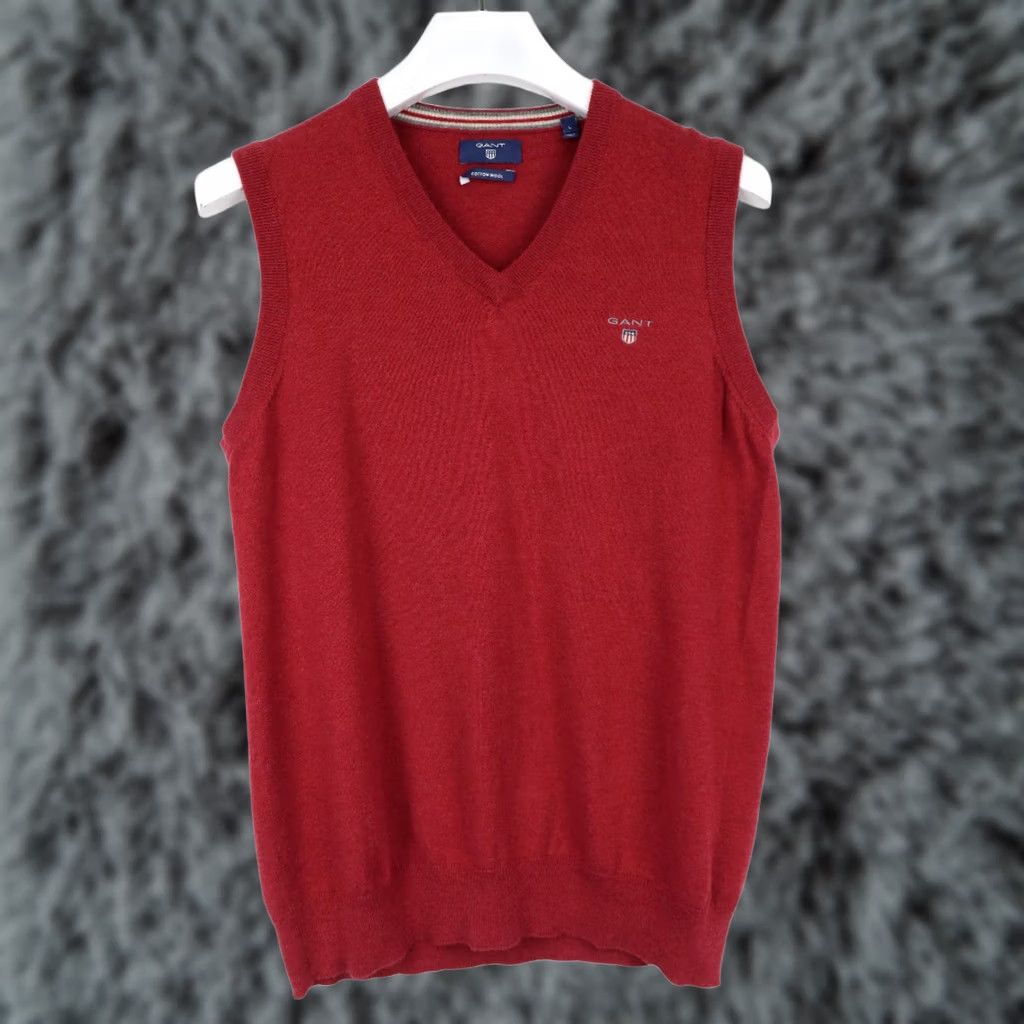Gant GANT Cotton Wool Waistcoat Mens LARGE Sleeveless Red Knitted V-neck Logo Size US L / EU 52-54 / 3 - 1 Thumbnail