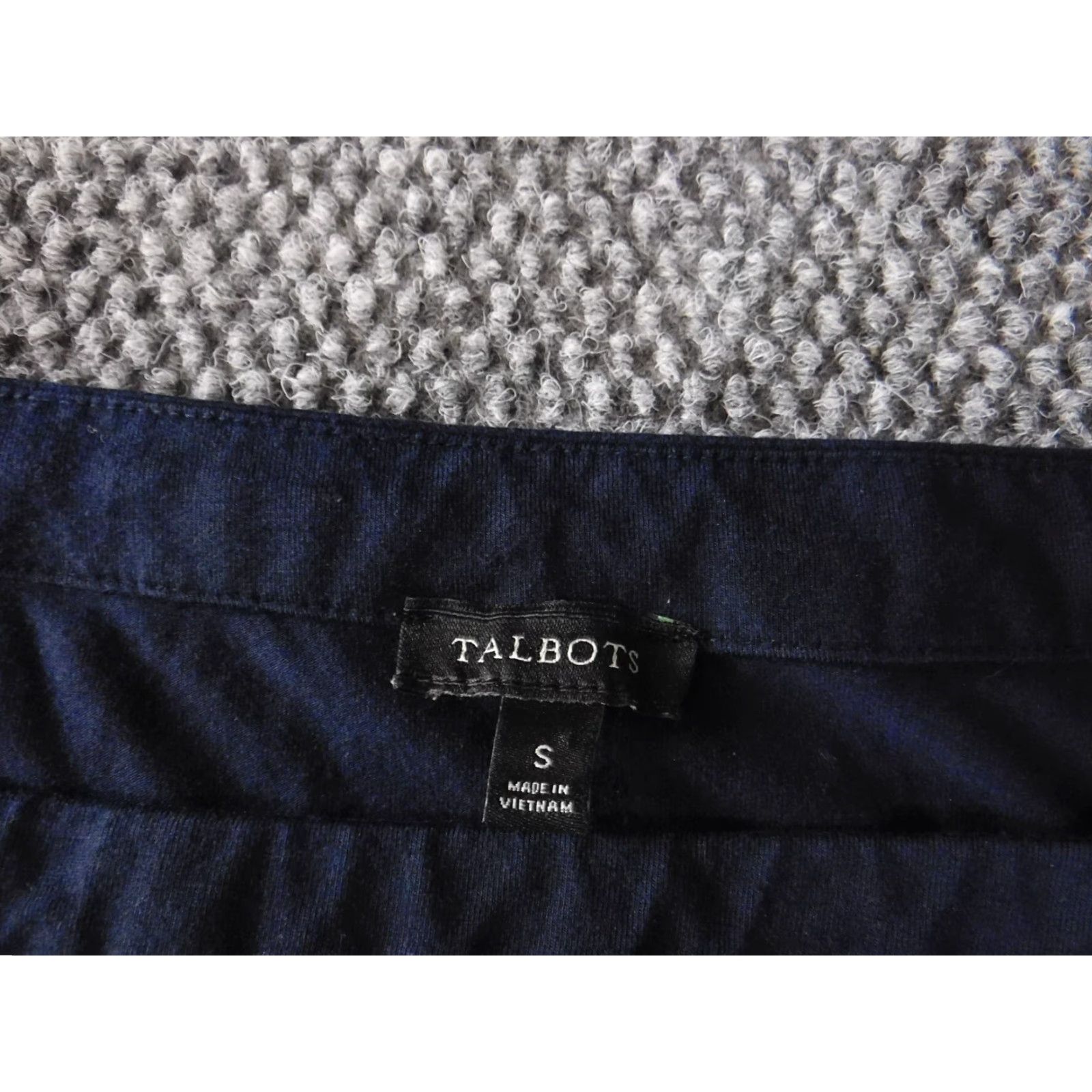 Talbots Talbots Womens Blouse S Blue Crew Neck Short Sleeve Solid Rayon Spandex Pullover Casual Classic Buttondetails Women Shirt Size S / US 4 / IT 40 - 4 Thumbnail