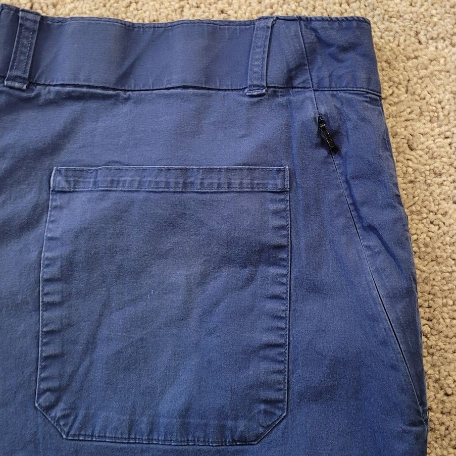 Oakley Oakley Performance Stretch Shorts 36 Blue Lightweight Size US 36 / EU 52 - 3 Thumbnail