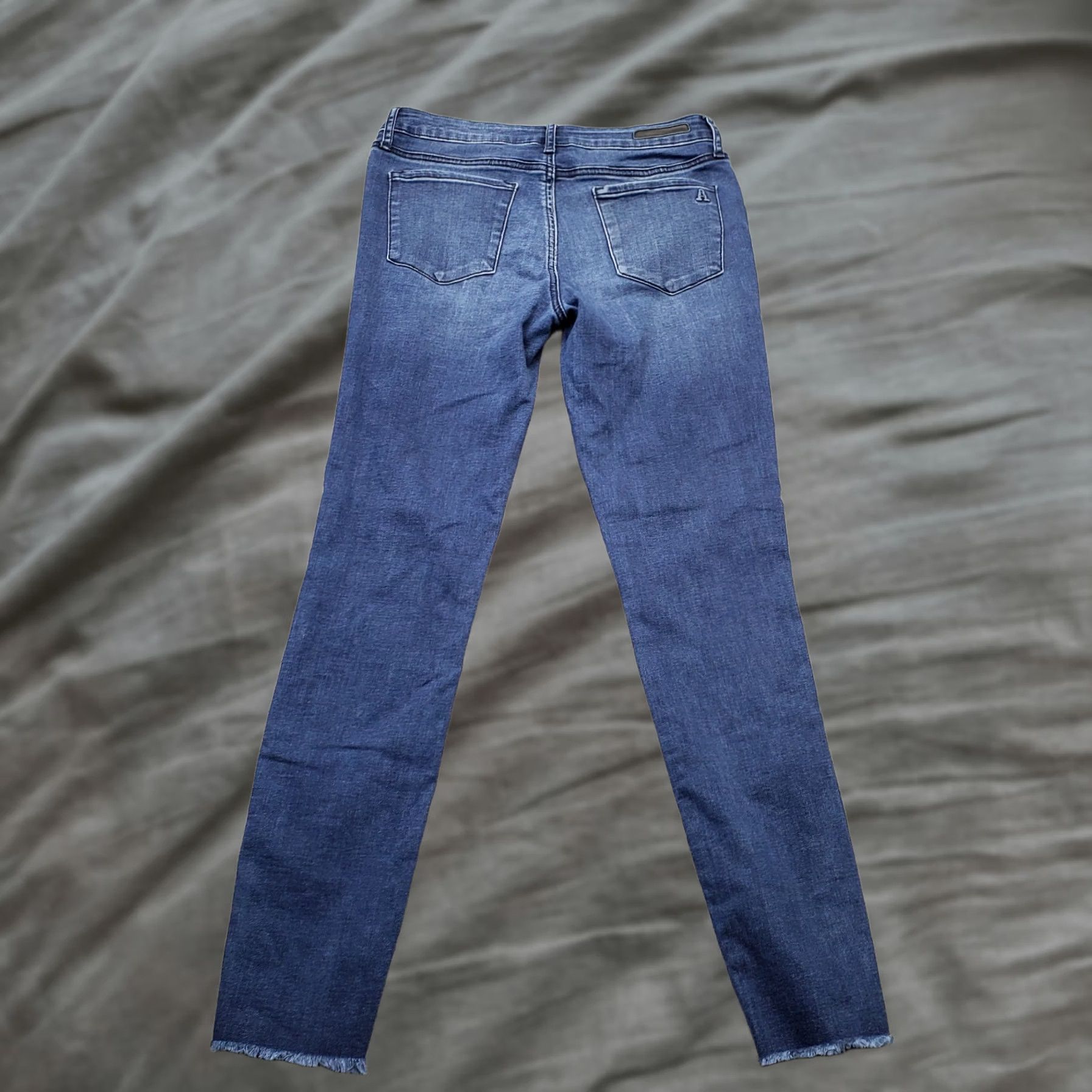 Vintage Articles of Society Jeans Womens 27 Blue Denim Frayed Hem Stretch Skinny Regular 5-Pocket Denim Blue 90s Outdoor Mens Womens Girls Boys Size 27" / US 4 / IT 40 - 1 Thumbnail