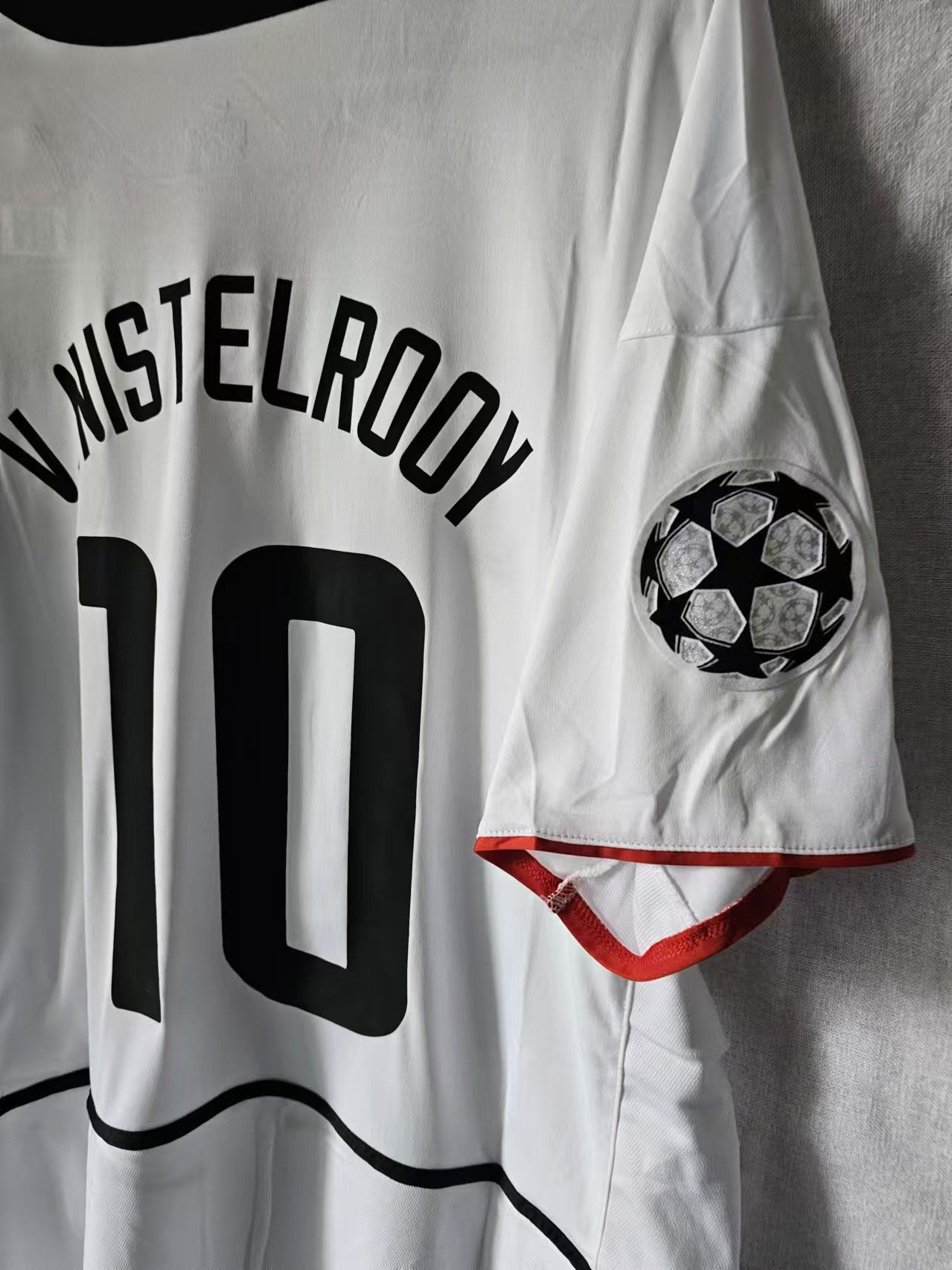 Other 2002 03 MNU van Nistelrooy Jersey Away M Size US M / EU 48-50 / 2 - 4 Thumbnail