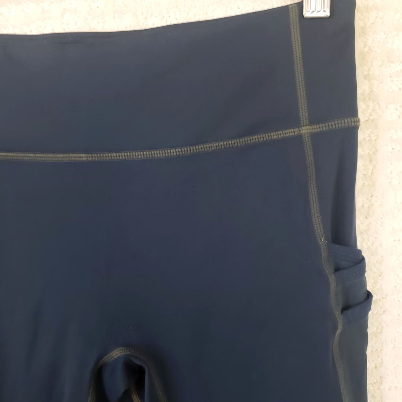 Fabletics Fabletics Leggings Womens Navy Blue Motion 365 Medium 28" Ankle Pull On Size M Size 32" / US 10 / IT 46 - 4 Thumbnail