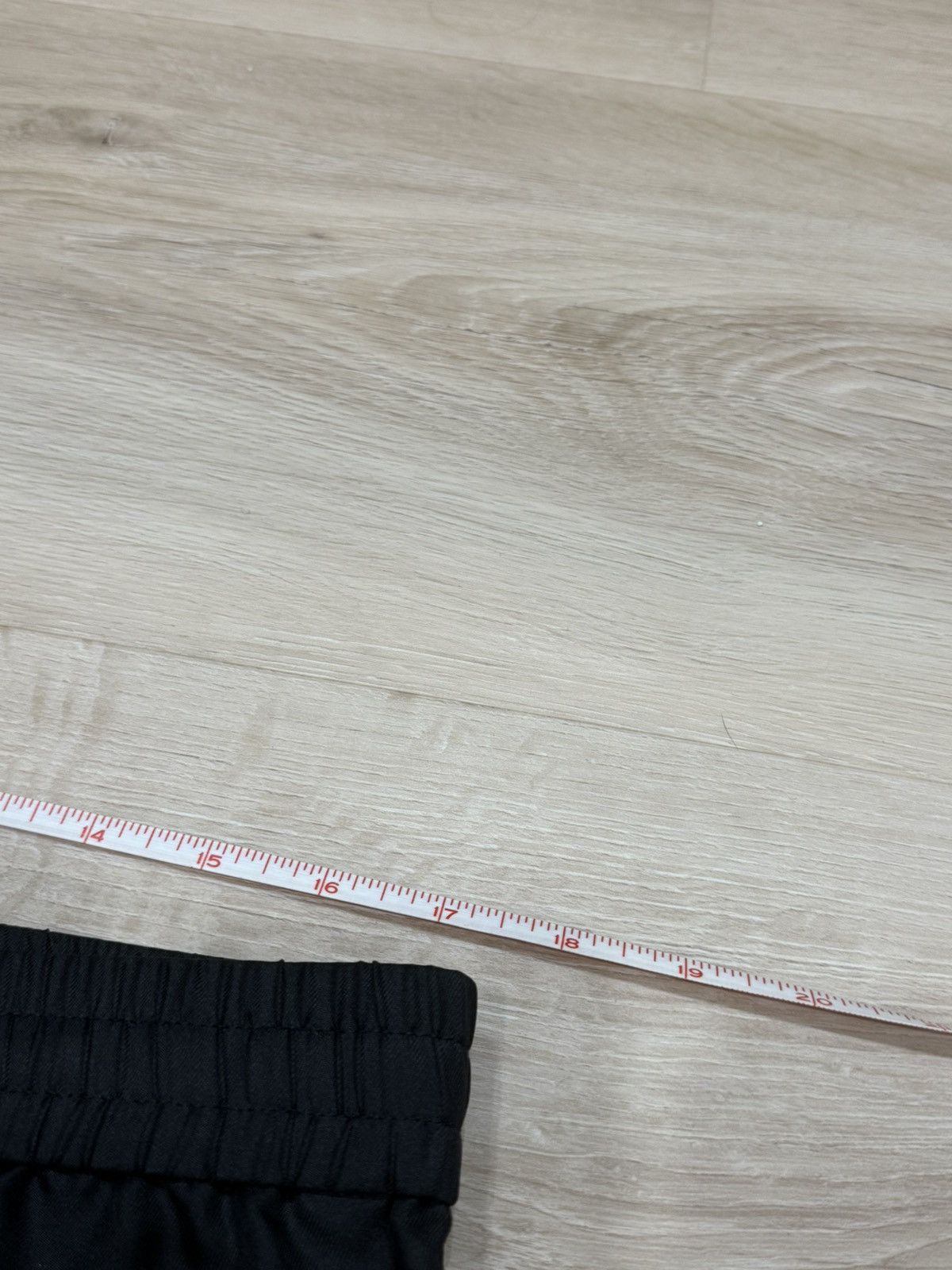 Burberry × Supreme Supreme Burberry Silk Shorts (1 of 8) Size US 34 / EU 50 - 17 Thumbnail