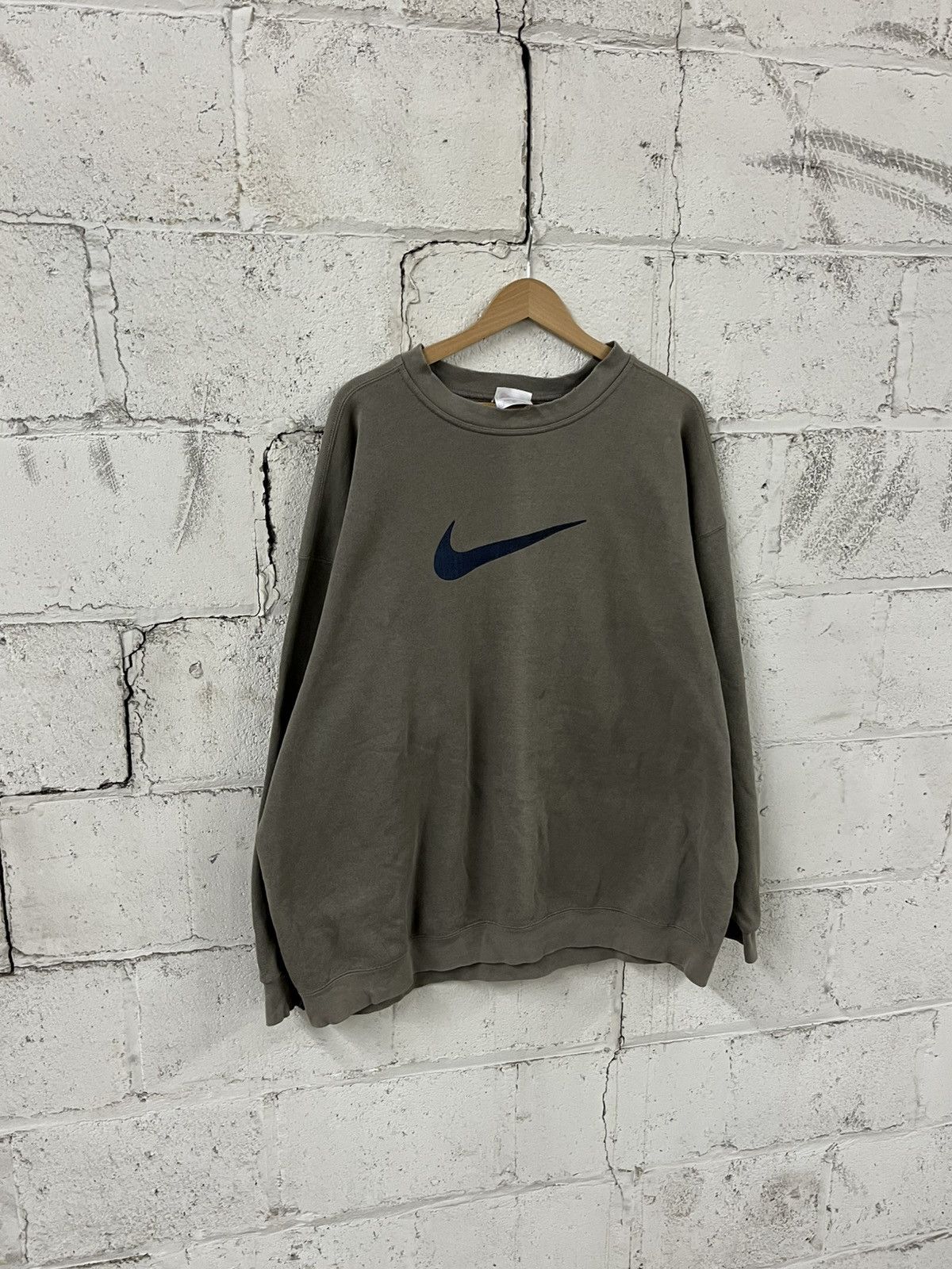Nike Nike vintage center swoosh big swoosh faded, mocha brown Size US XXL / EU 58 / 5 - 3 Thumbnail