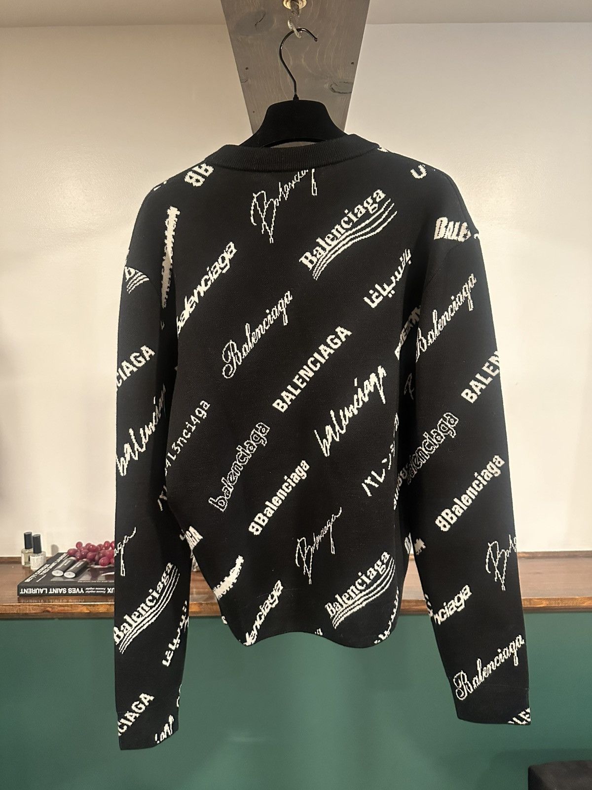 Balenciaga Balenciaga Logo Crewneck Sweater Size US S / EU 44-46 / 1 - 2 Thumbnail