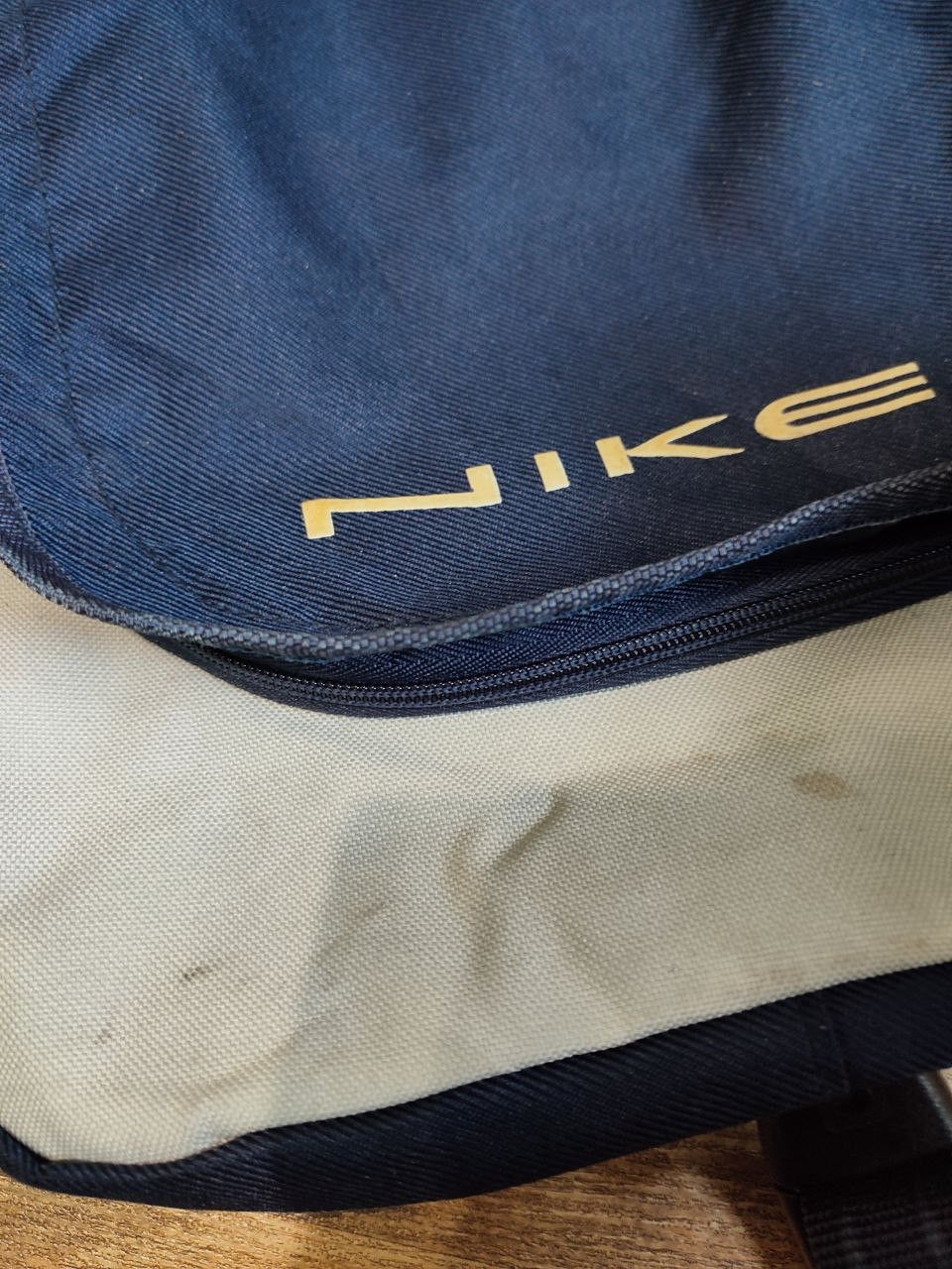 Nike Vintage Nike Y2K Messenger Bag - Navy Shoulder Crossbody Bag Size ONE SIZE - 7 Thumbnail