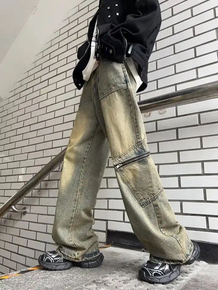 Japanese Brand × Vintage Streetwear Pocket Design Men Jeans Cargo Pants Loose Size US 29 - 3 Thumbnail