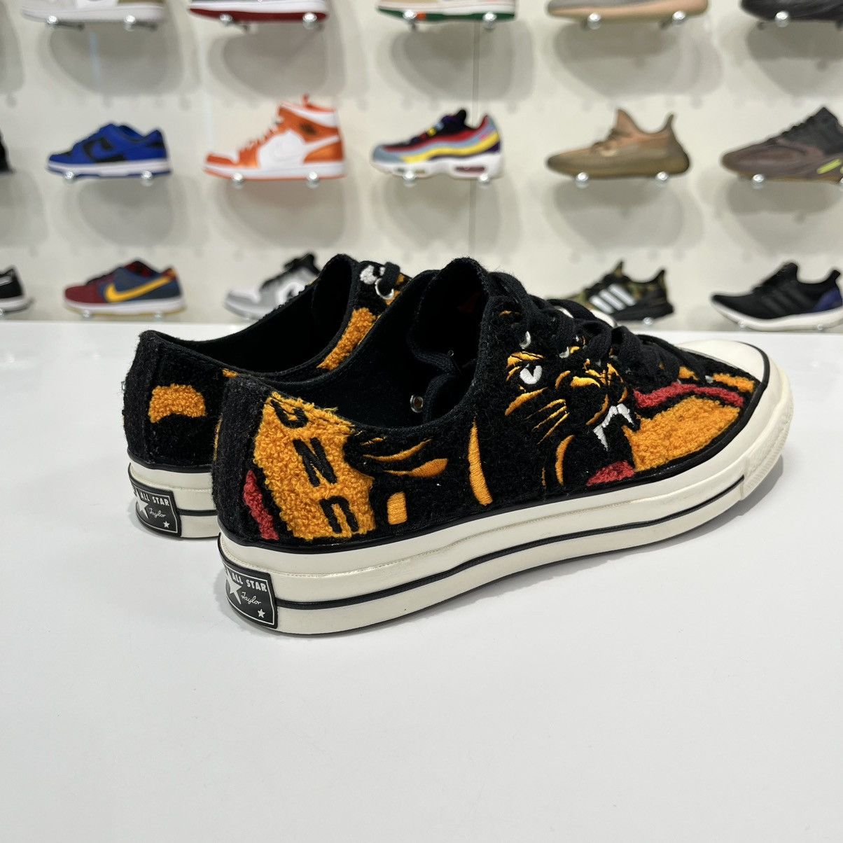 Converse × Undefeated Converse Chuck Taylor All Star 70 Undefeated Varsity Jacket Size US 10 / EU 43 - 6 Thumbnail