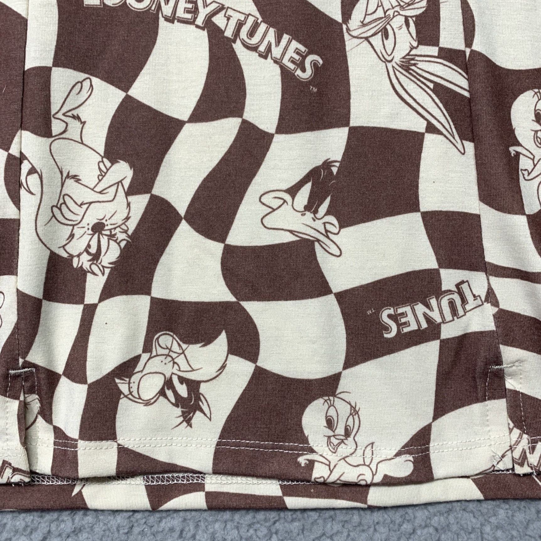 Vintage VINTAGE? No — Looney Tunes Mini Skirt Brown Cream Bugs Daffy Sylvester Tweety Taz NWT Sz S Black? Size 28" / US 6 / IT 42 - 2 Thumbnail