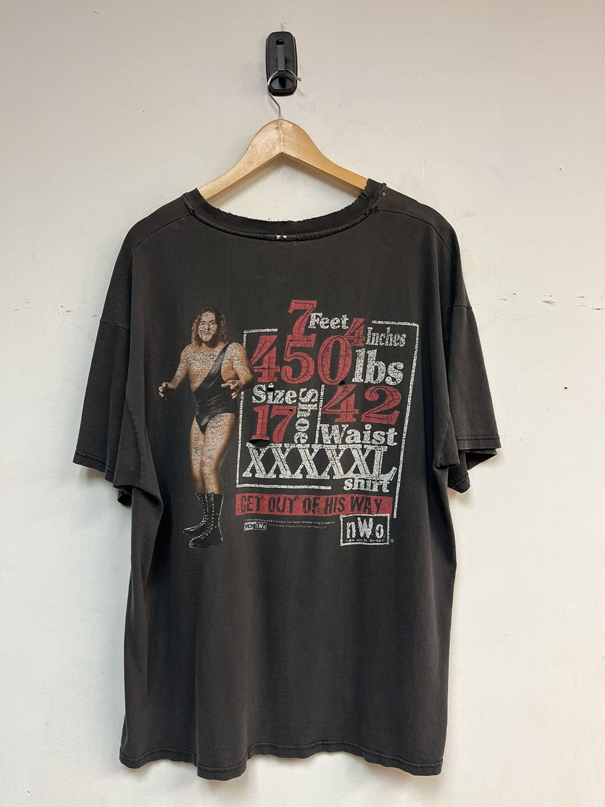 WCW/nWo 1998 WCW Big Show Tee Size US XL / EU 56 / 4 - 5 Thumbnail