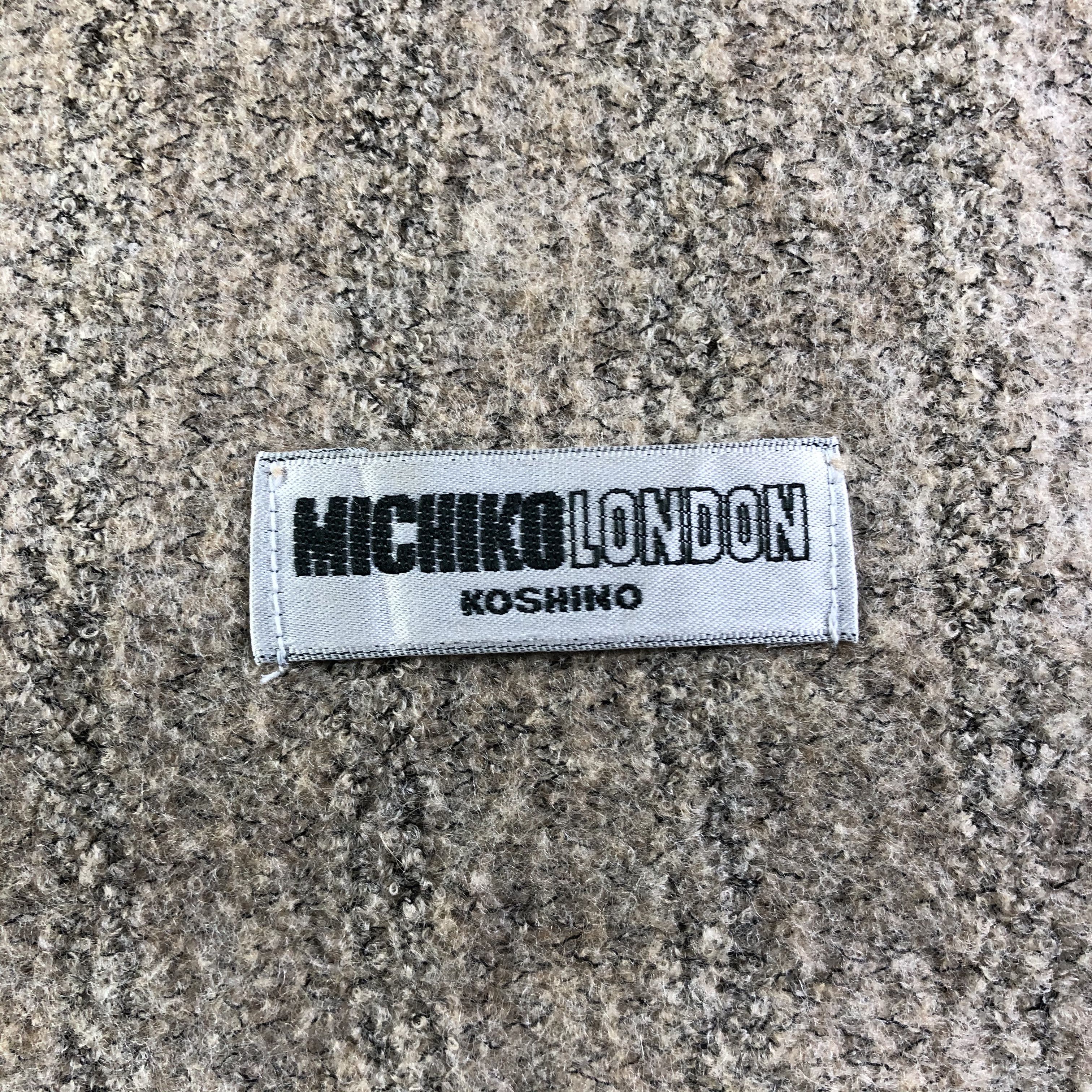Michiko Koshino London Michiko Koshino London Scarf / Muffler / Neckwear Size ONE SIZE - 7 Thumbnail