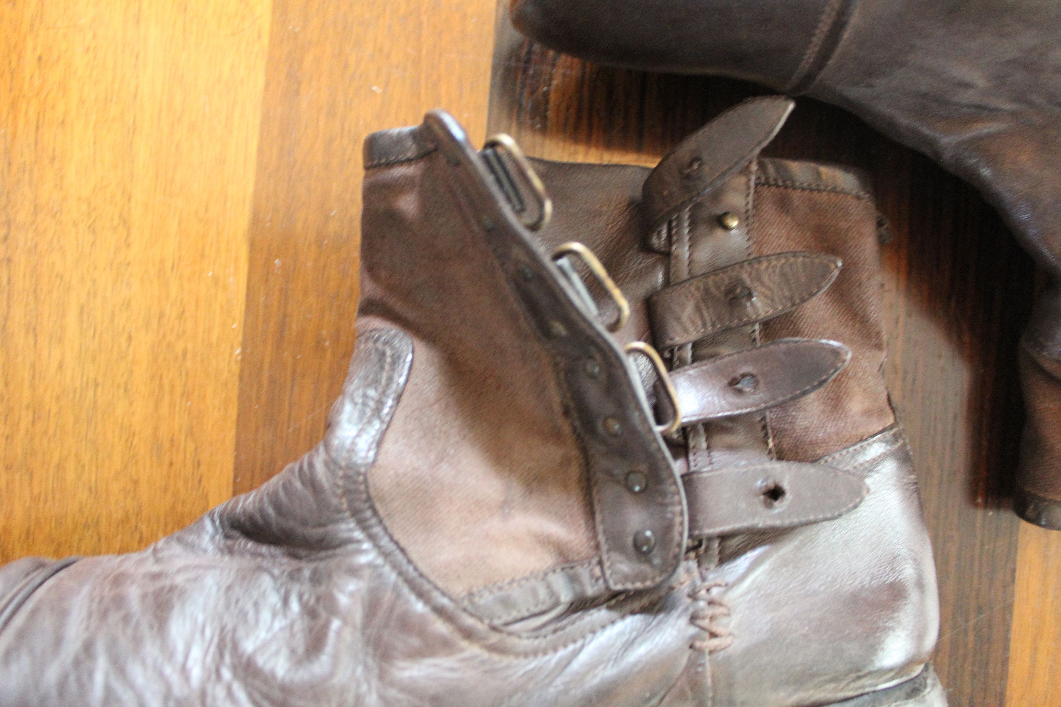 John Varvatos Washed Italian Calfskin, 4 Pin Boot, Positive Fit Boot Size US 11 / EU 44 - 7 Thumbnail