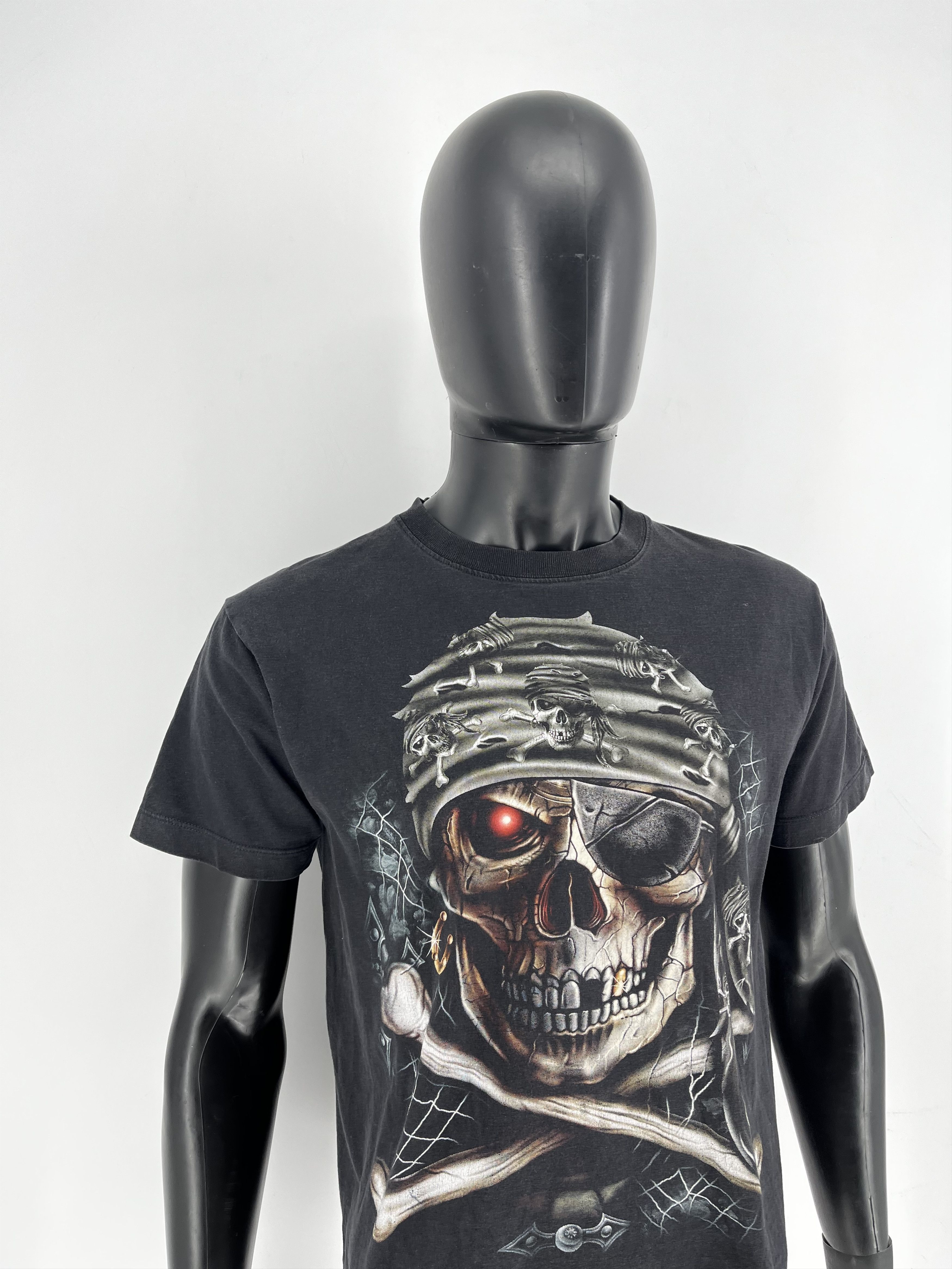 Band Tees Public Enemy T-shirt Vintage Skulls Pirat Size M Size US M / EU 48-50 / 2 - 3 Thumbnail
