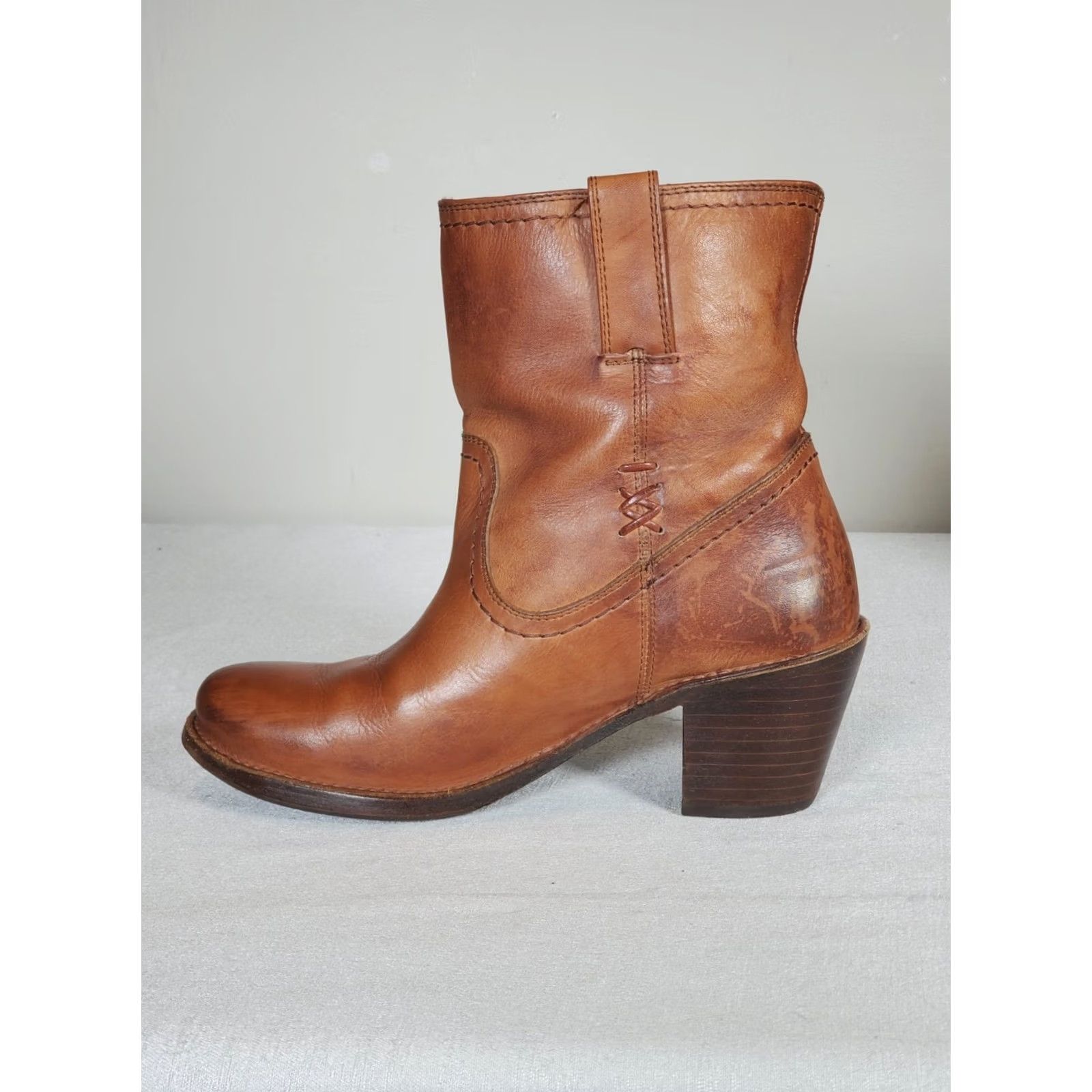 Frye Frey e Carmen X Stitch Short Boots Saddle Brown Leather 76203 Women's US 8 B Boots Size 30" / US 8 / IT 44 - 3 Thumbnail