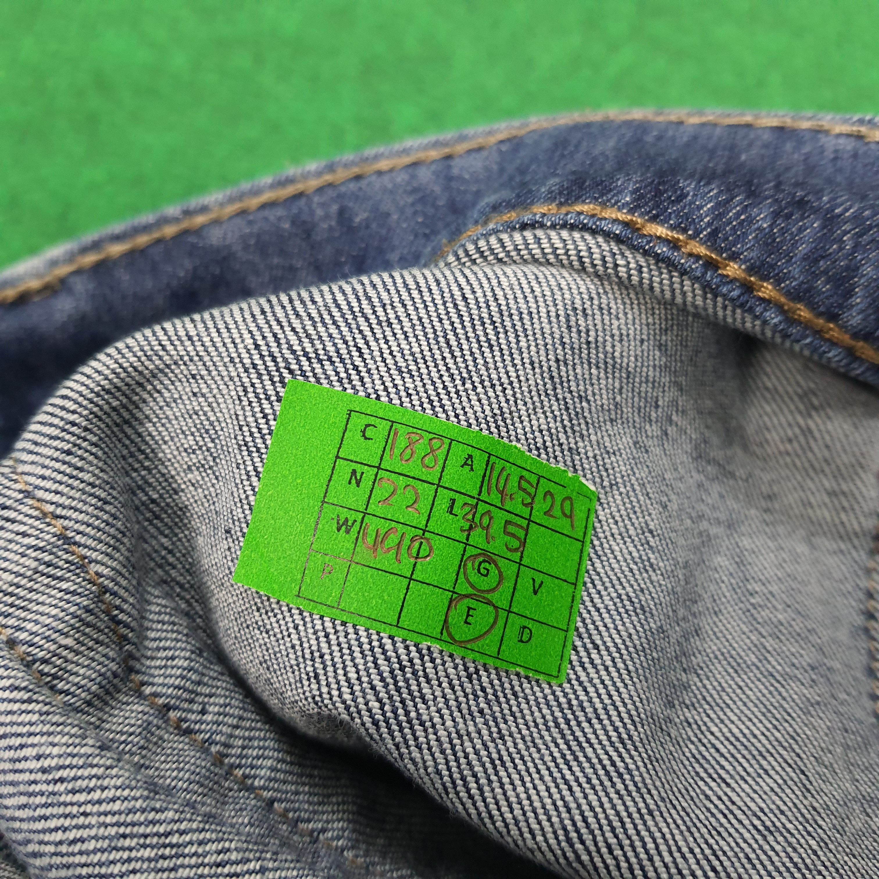 Levi's × Vintage Vintage Levi's 510 Distressed Art American Brand Jean Size US 29 - 12 Thumbnail