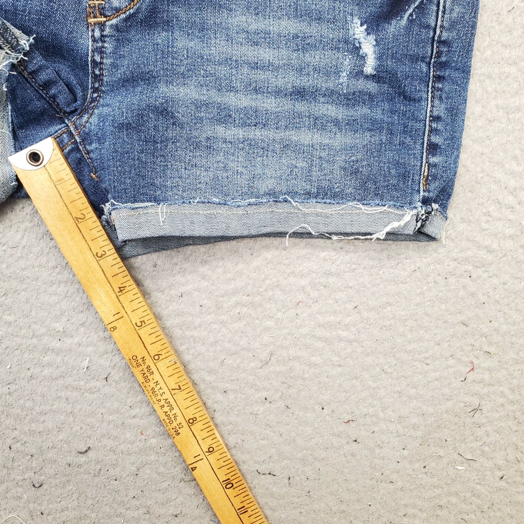Denime William Rast Womens Jeans Shorts 27 Blue Denim Cuffed Hem Streetwear Distressed Shorts Size 27" / US 4 / IT 40 - 4 Thumbnail