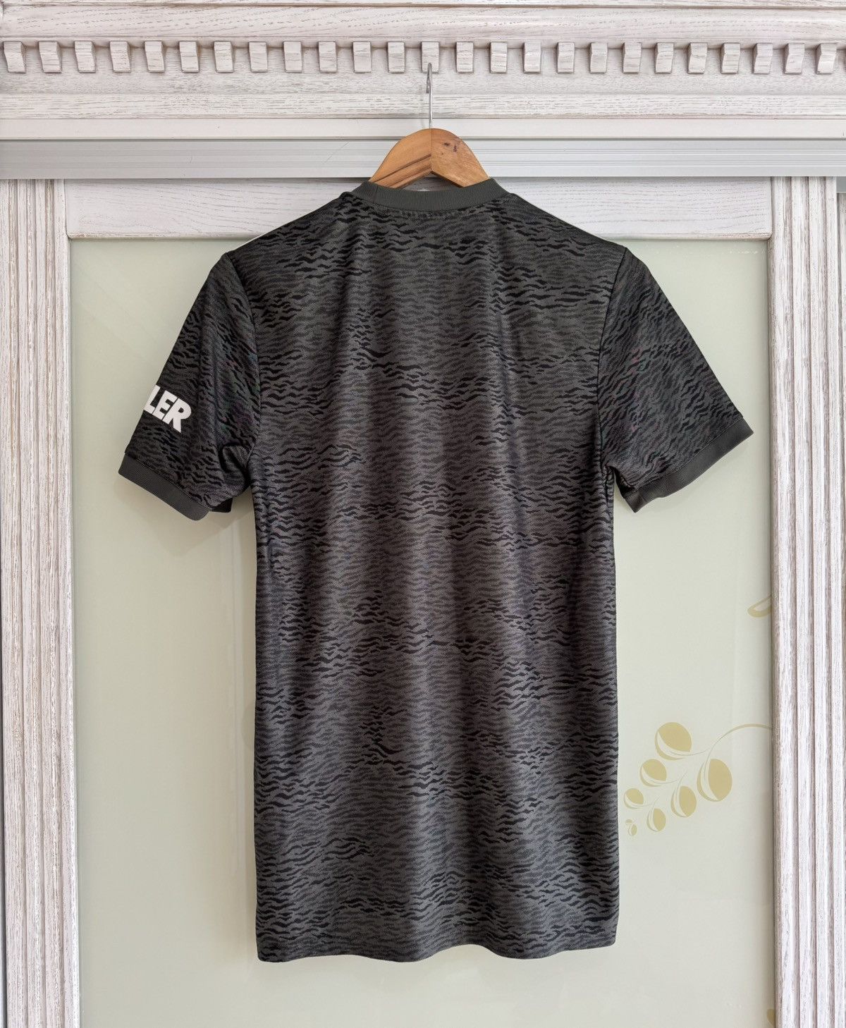 Adidas Manchester United 2020-2021 Away Soccer Jersey Football Kit Size US S / EU 44-46 / 1 - 2 Thumbnail