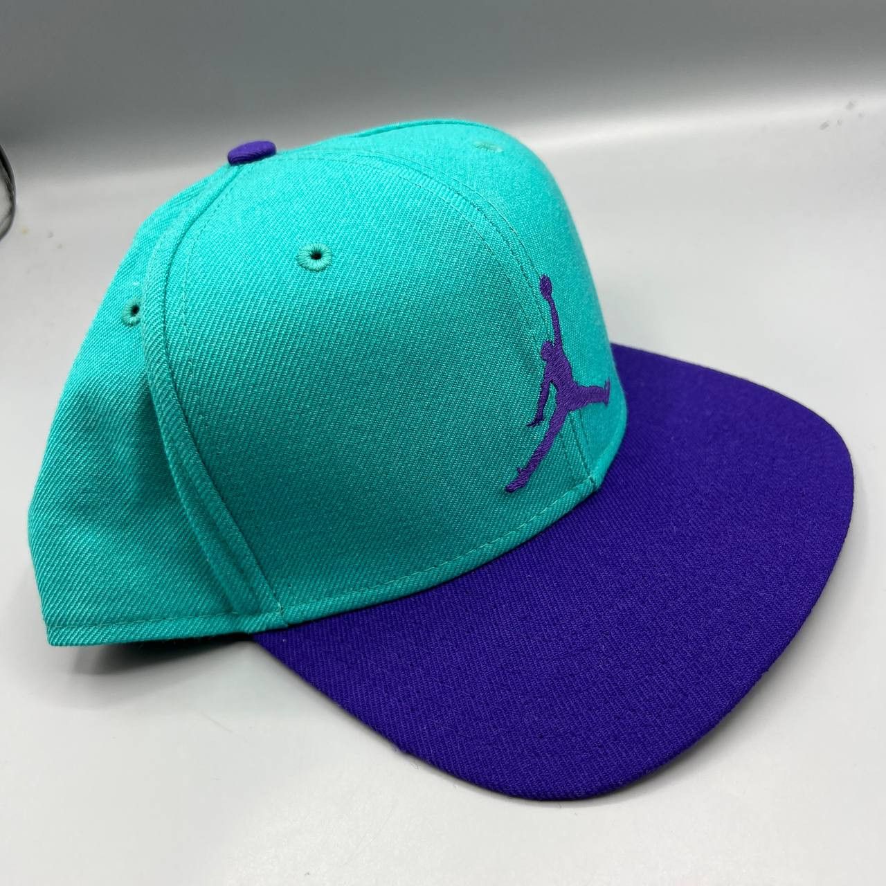 Jordan Brand Air Jordan True Hat Men Embroidered Jumpman Snap Back Cap Size ONE SIZE - 4 Thumbnail