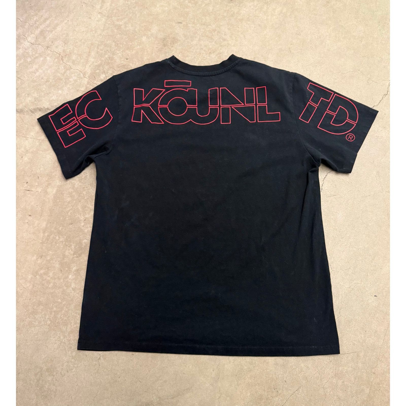 Ecko Unltd. Eckō Unltd black y2k tee Size US M / EU 48-50 / 2 - 6 Thumbnail