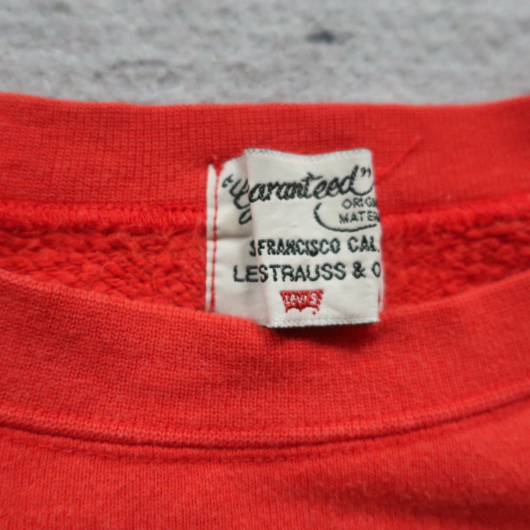 Levi's VINTAGE Levi's Big E Logo Sweatshirt Mens L Red 90s LVC Sweatshirt Size US L / EU 52-54 / 3 - 7 Thumbnail