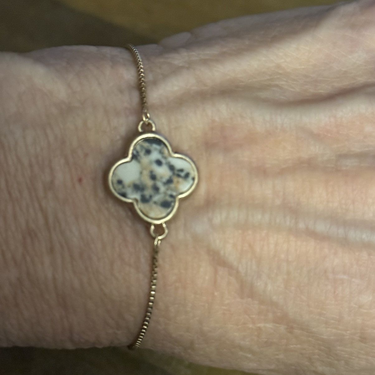 Other Gold tone black and white blotchy clover bolo bracelet Size ONE SIZE - 3 Thumbnail